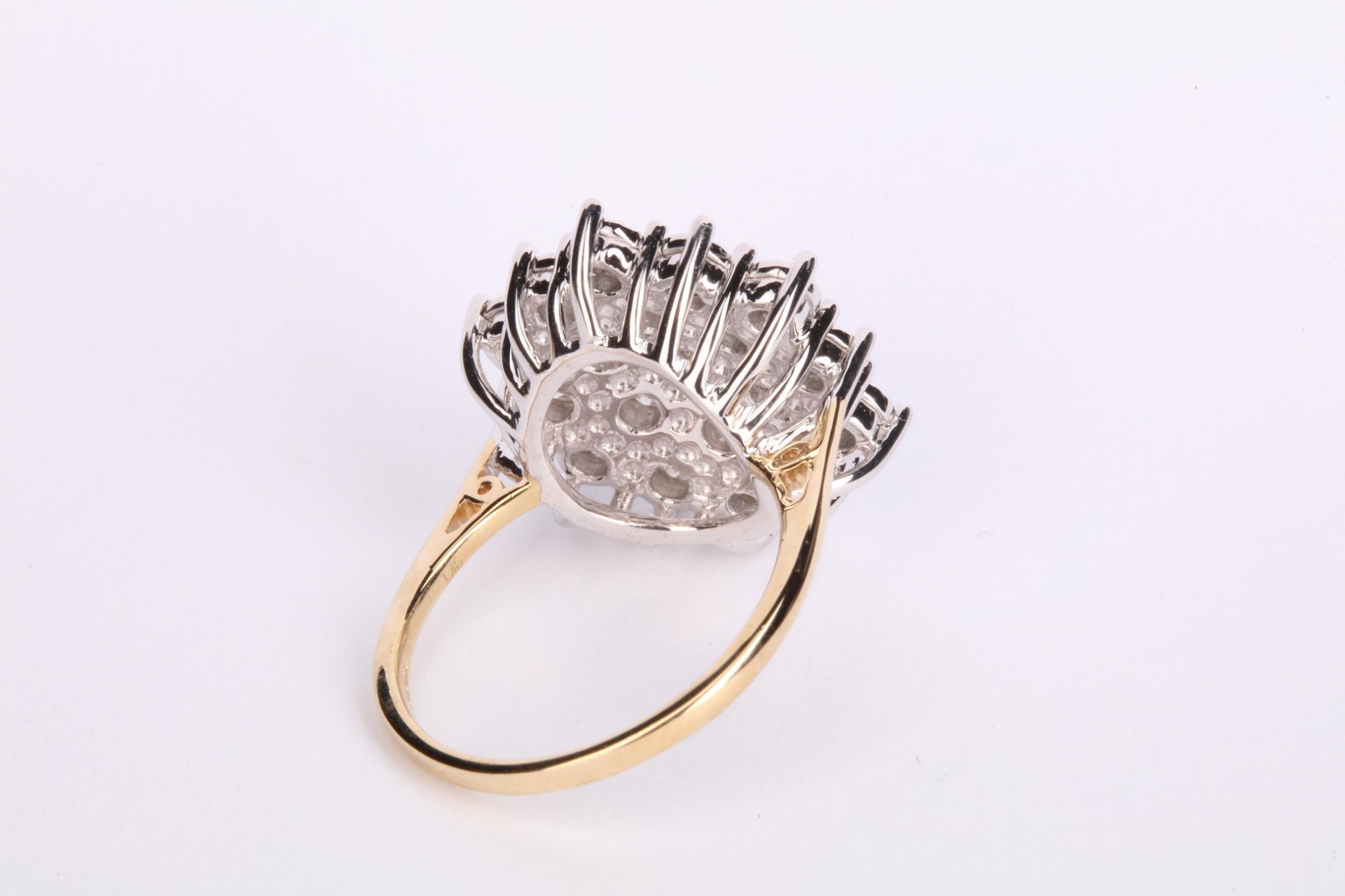 + VAT Ladies 9ct Yellow Gold 1CT Diamond Cluster Ring - Diamonds Set In White Gold - Image 2 of 3