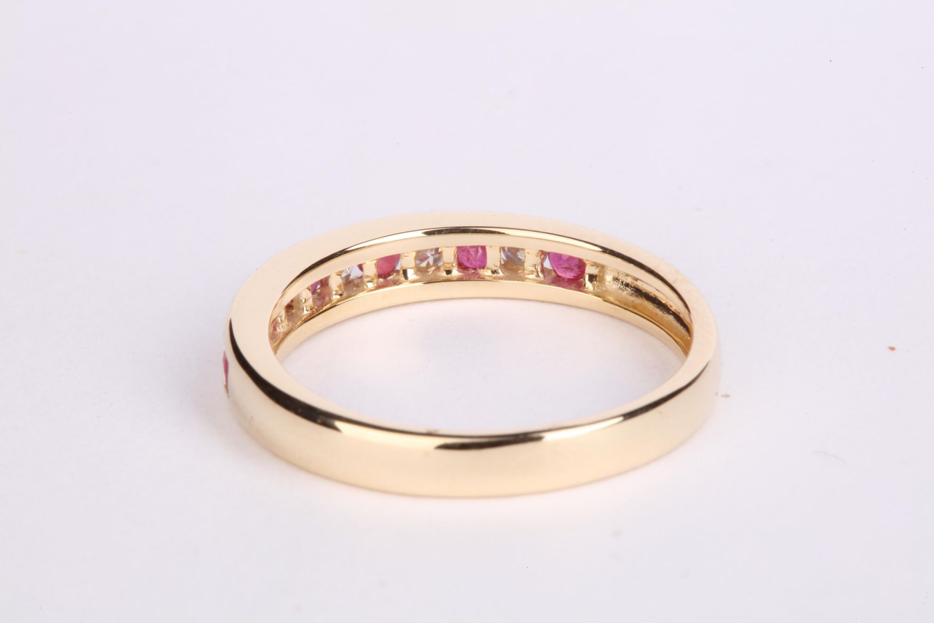 + VAT Ladies 9ct Yellow Gold Ruby and Diamond Eternity Ring Set With 6 Rubies and 5 Diamonds - Image 2 of 3