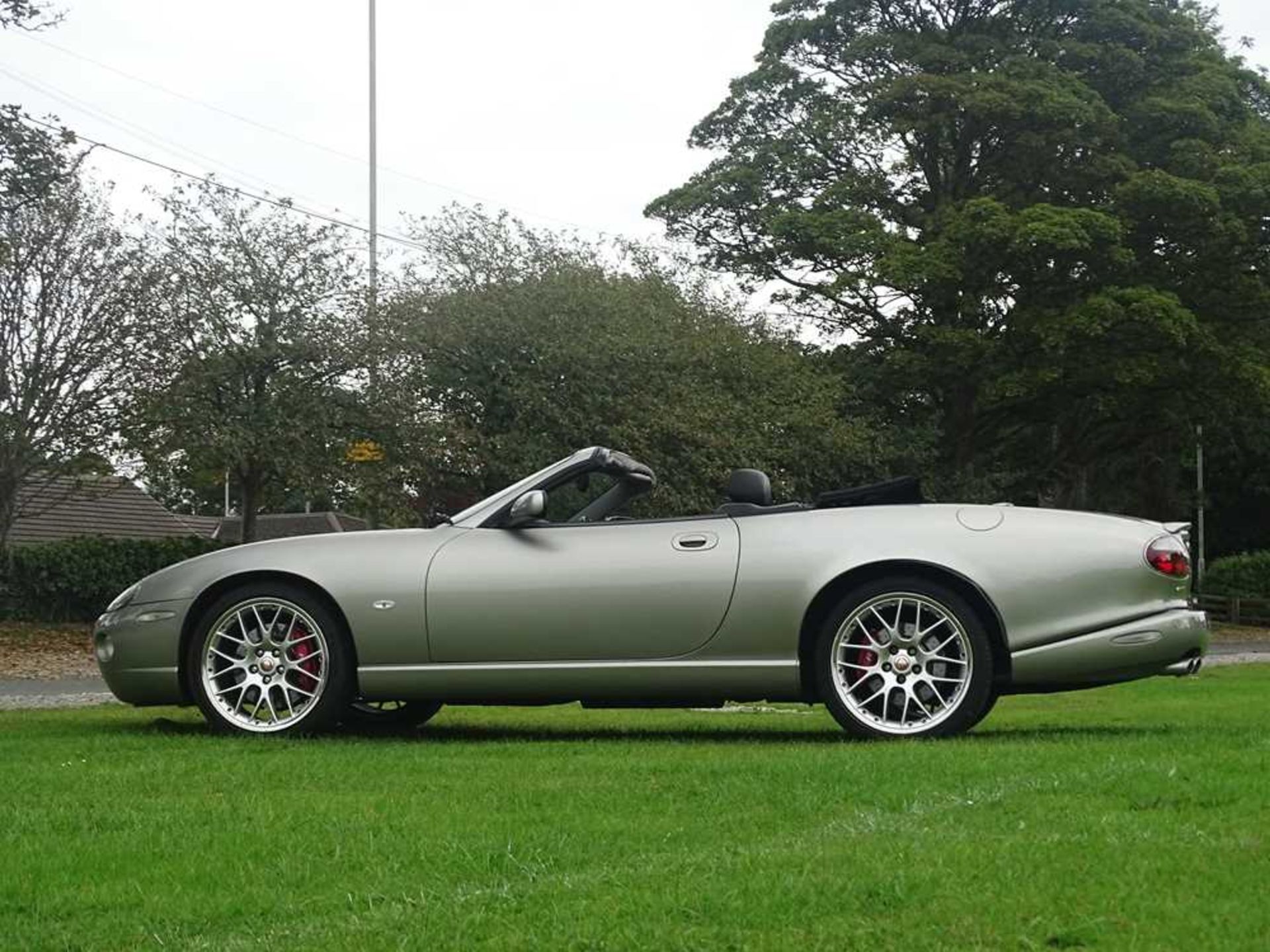 2005 Jaguar XKR-S Convertible - Bild 2 aus 33