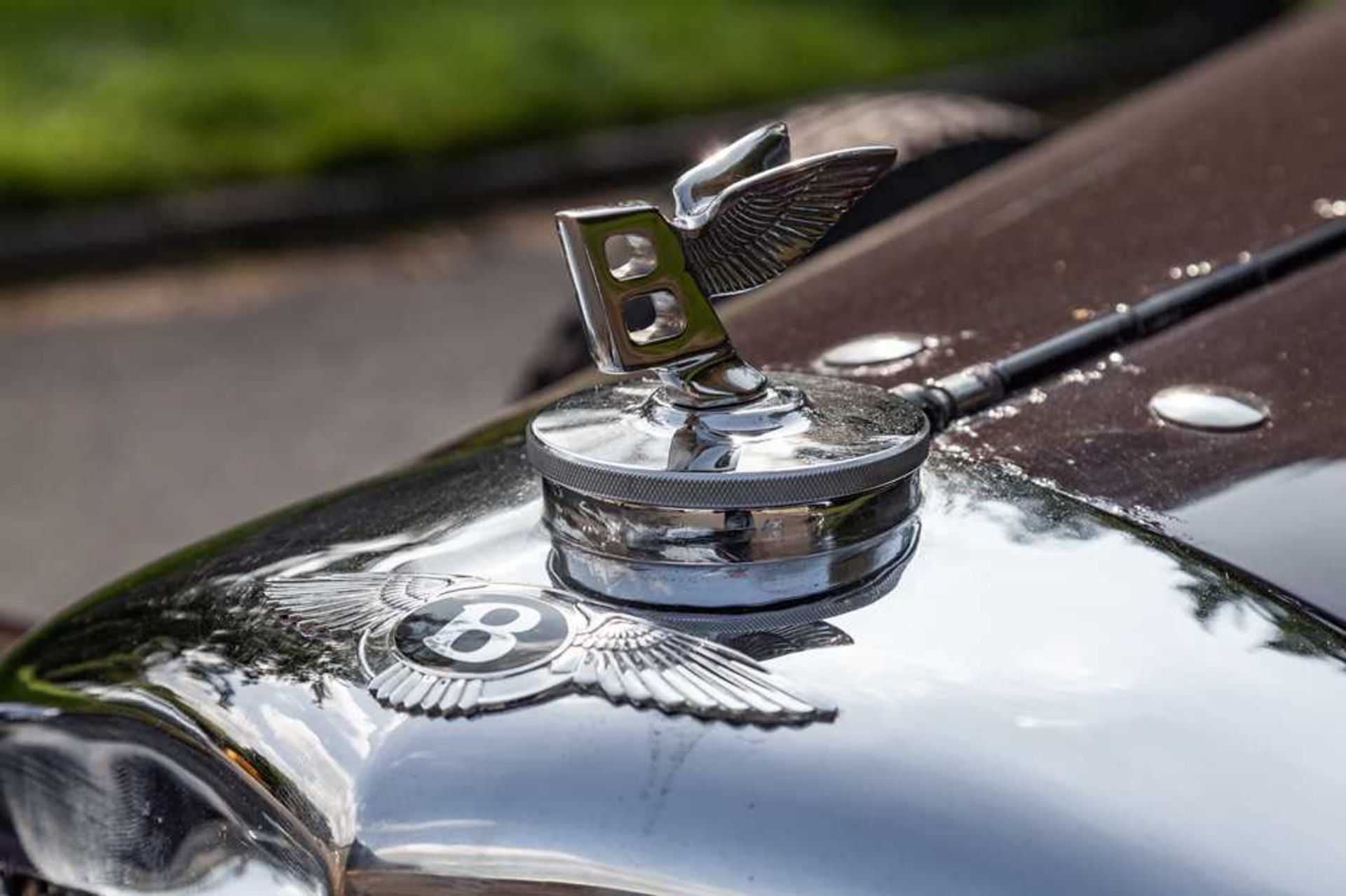 1937 Bentley 4.25 Litre Pillarless Sports Saloon Coachwork by Vanden Plas - Image 6 of 62