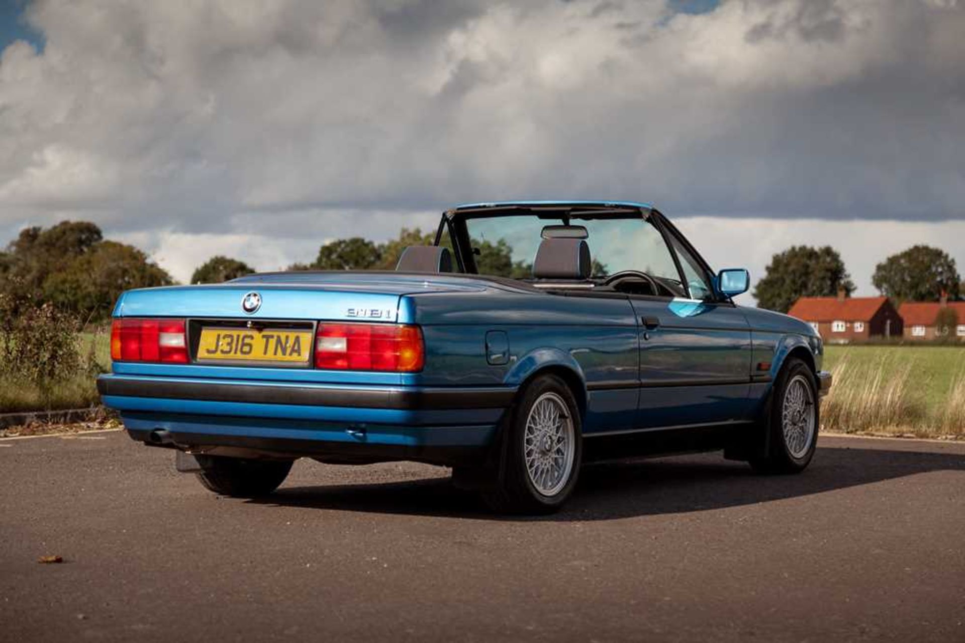 1992 BMW 318i Convertible Motorsport 'Design Edition' - Bild 15 aus 57