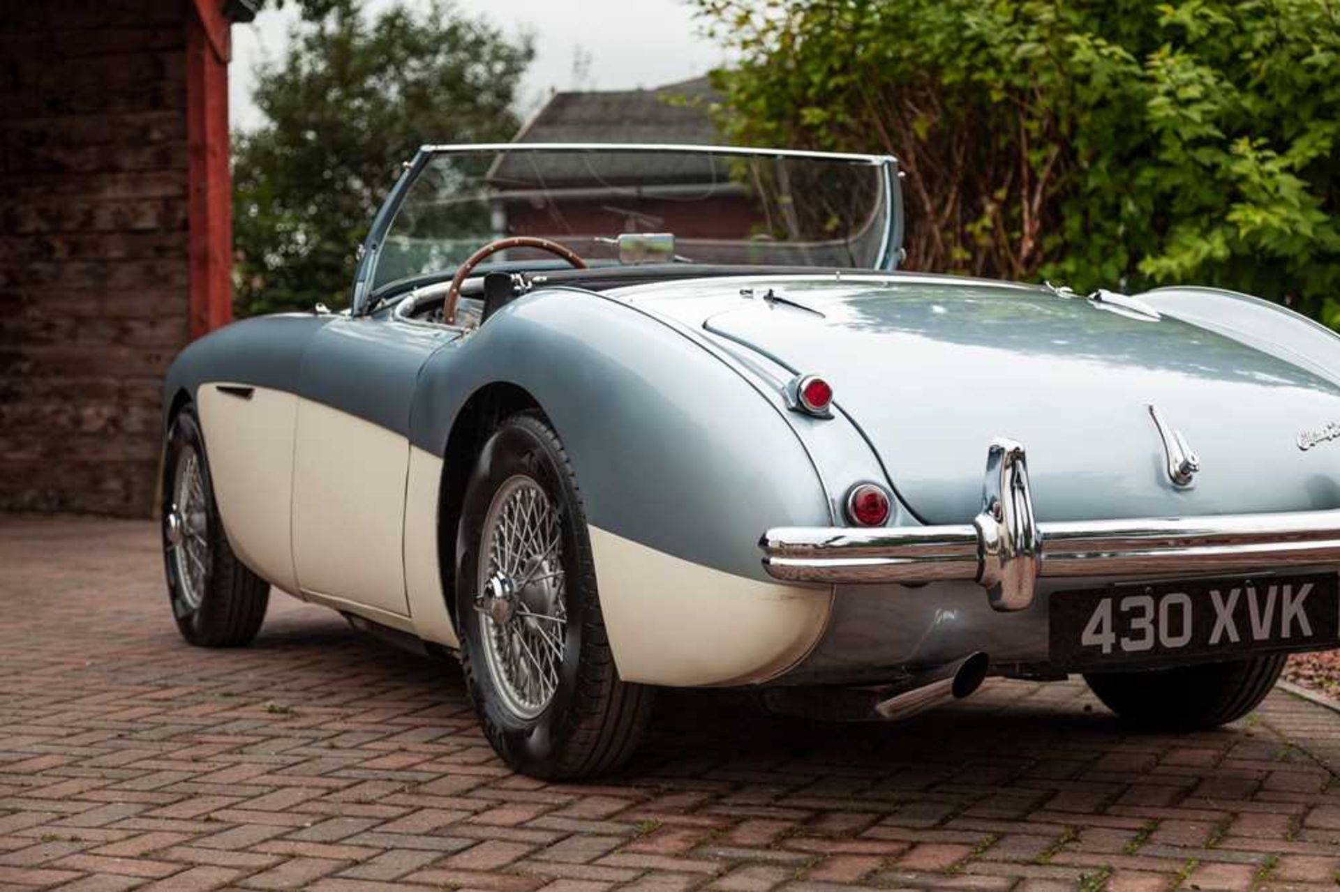 1955 Austin-Healey 100/4 Subtly Upgraded with 5-Speed Transmission and Front Disc Brakes - Image 8 of 54