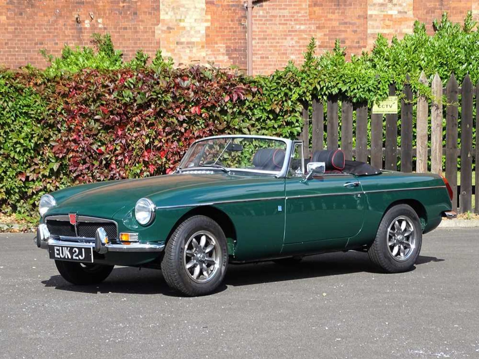 1971 MG B Roadster Restored at a cost of c.£33,000 - Image 6 of 43