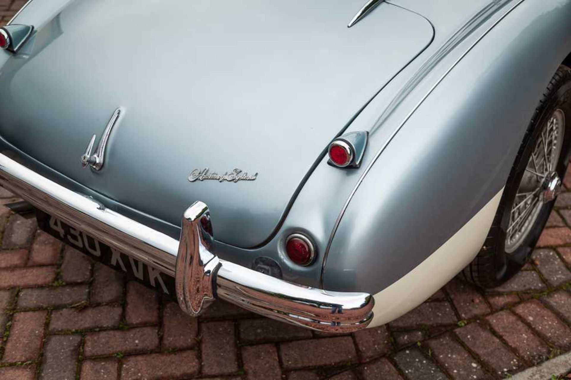 1955 Austin-Healey 100/4 Subtly Upgraded with 5-Speed Transmission and Front Disc Brakes - Image 19 of 54