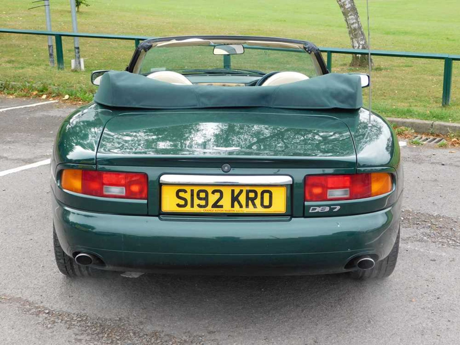 1998 Aston Martin DB7 Volante Prestige British tourer benefitting low miles & ownership - Image 6 of 19