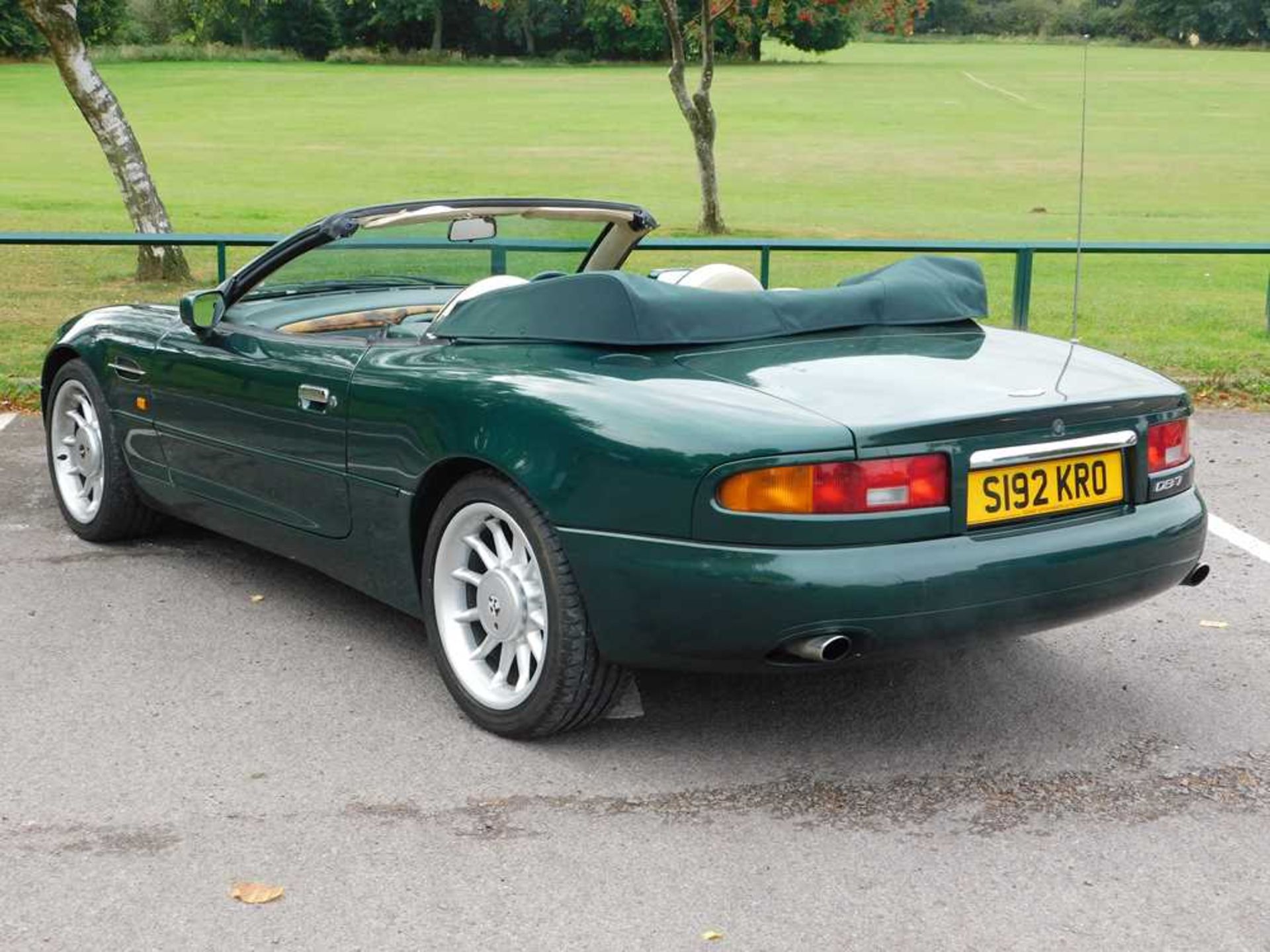 1998 Aston Martin DB7 Volante Prestige British tourer benefitting low miles & ownership - Image 3 of 19
