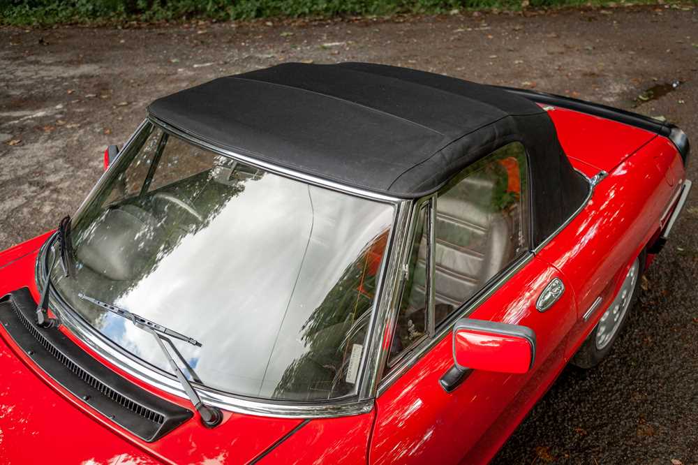 1986 Alfa Romeo Spider 2.0 S3 - Image 29 of 39