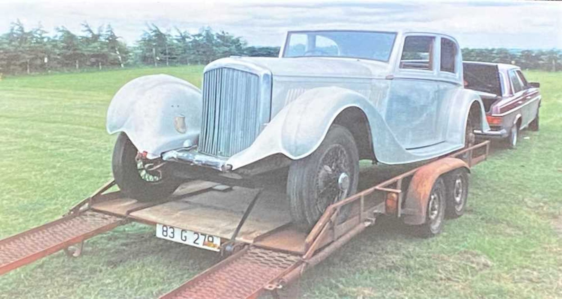 1937 Bentley 4.25 Litre Pillarless Sports Saloon Coachwork by Vanden Plas - Image 10 of 62