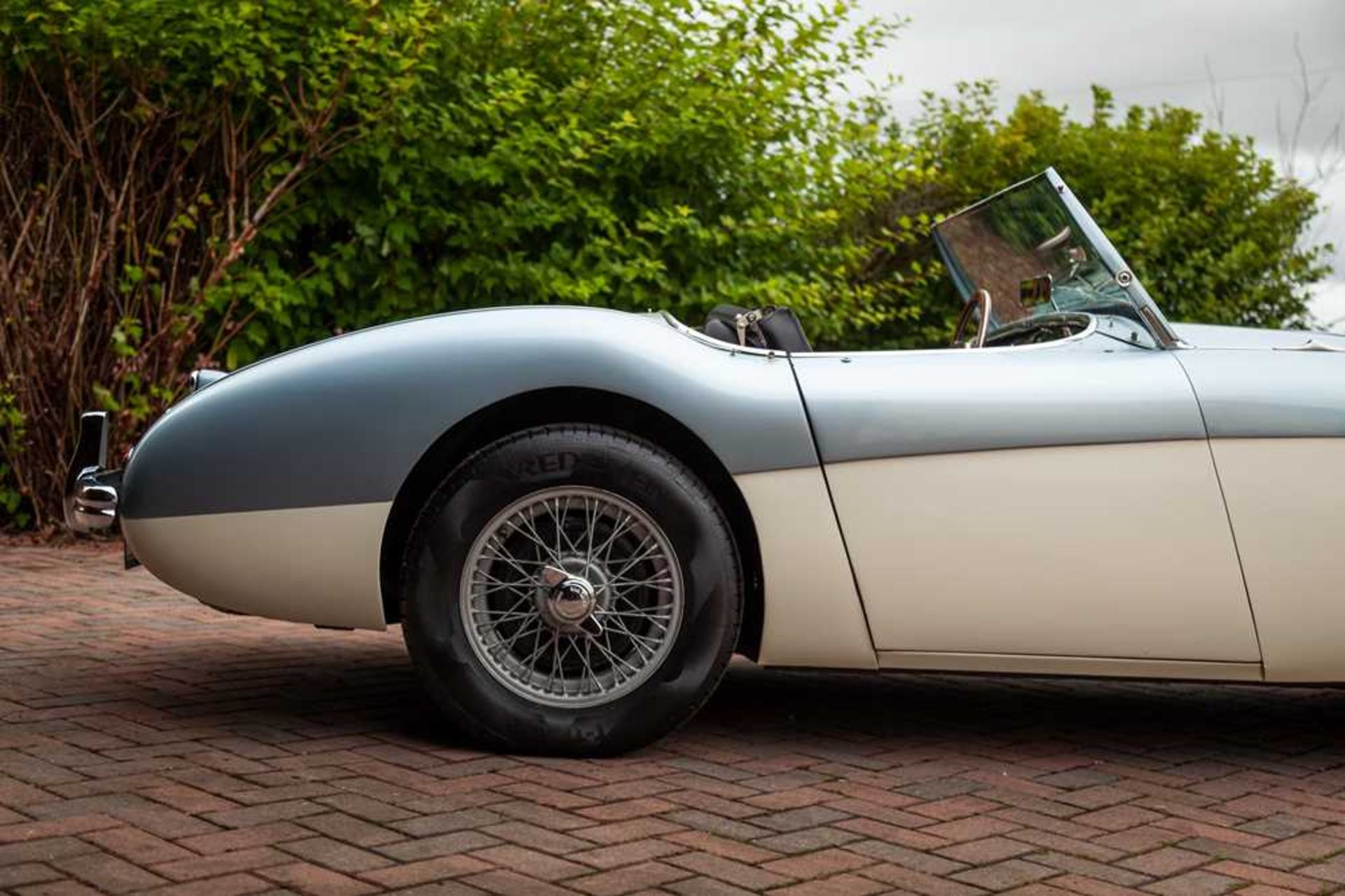 1955 Austin-Healey 100/4 Subtly Upgraded with 5-Speed Transmission and Front Disc Brakes - Image 53 of 54
