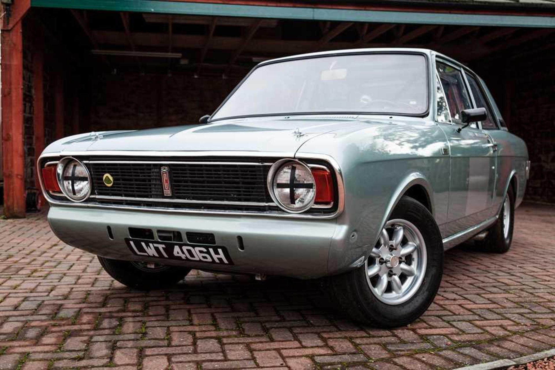 1969 Ford Cortina 'Lotus' Competition Saloon Powered by a 1598cc FIA-legal Lotus Twin-Cam with Twin - Image 5 of 55