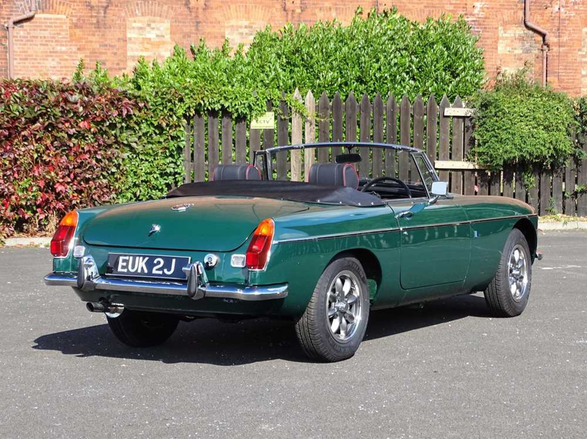 1971 MG B Roadster Restored at a cost of c.£33,000 - Image 14 of 43