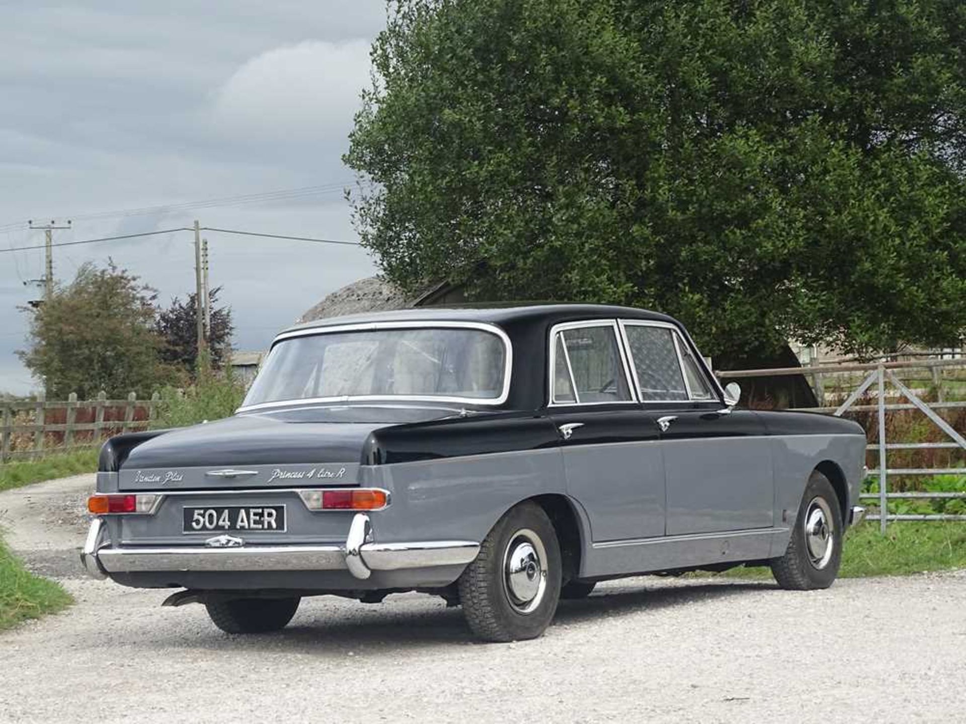 1968 Vanden Plas Princess 4-Litre R - Image 3 of 37