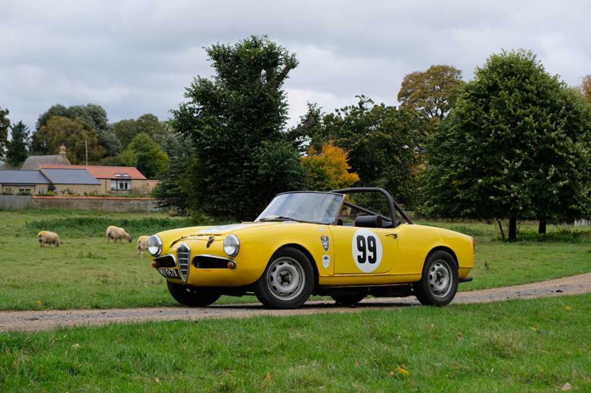 1963 Alfa Romeo Giulia Spider - Image 8 of 91