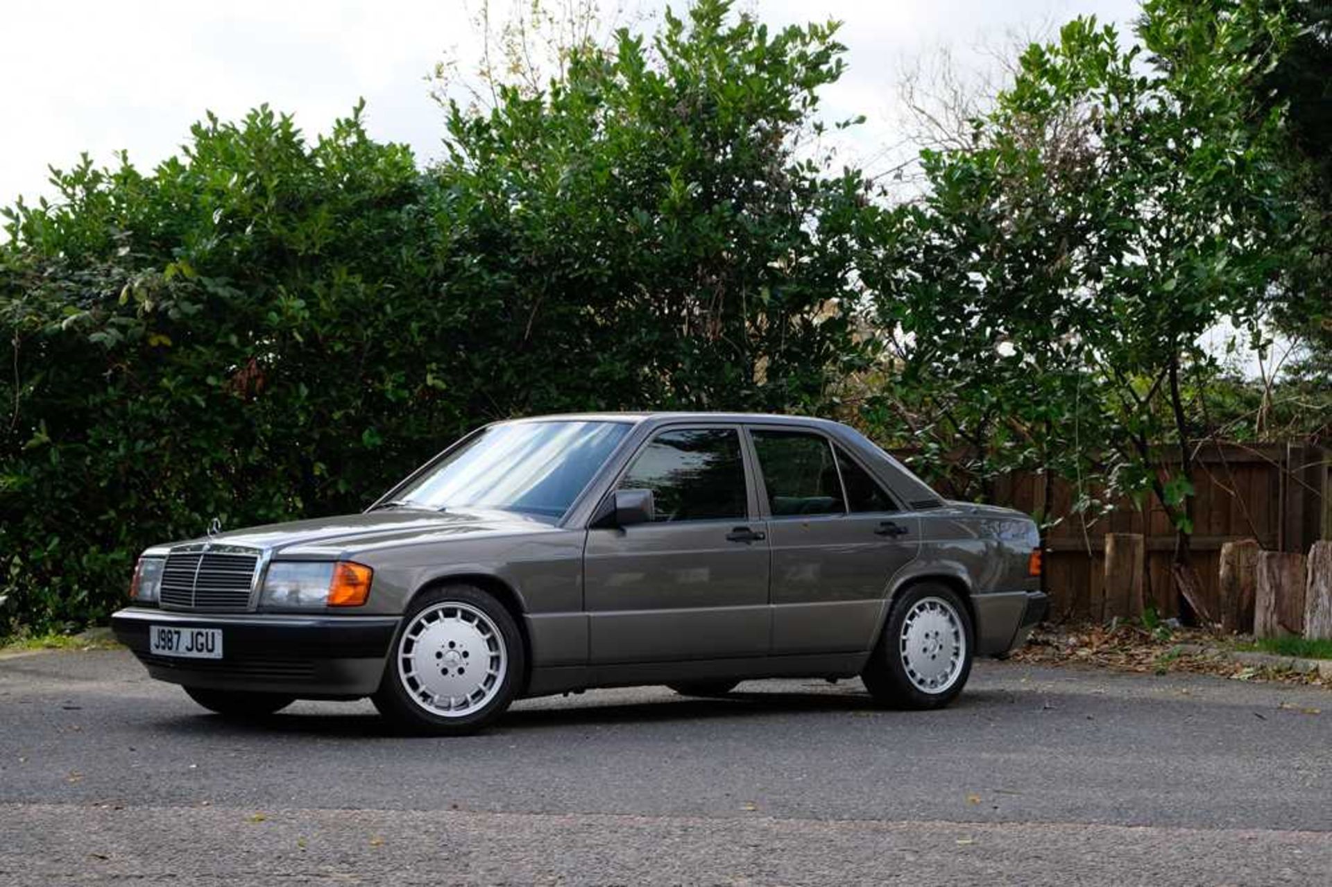 1992 Mercedes 190E 2.0 No Reserve - Bild 13 aus 89