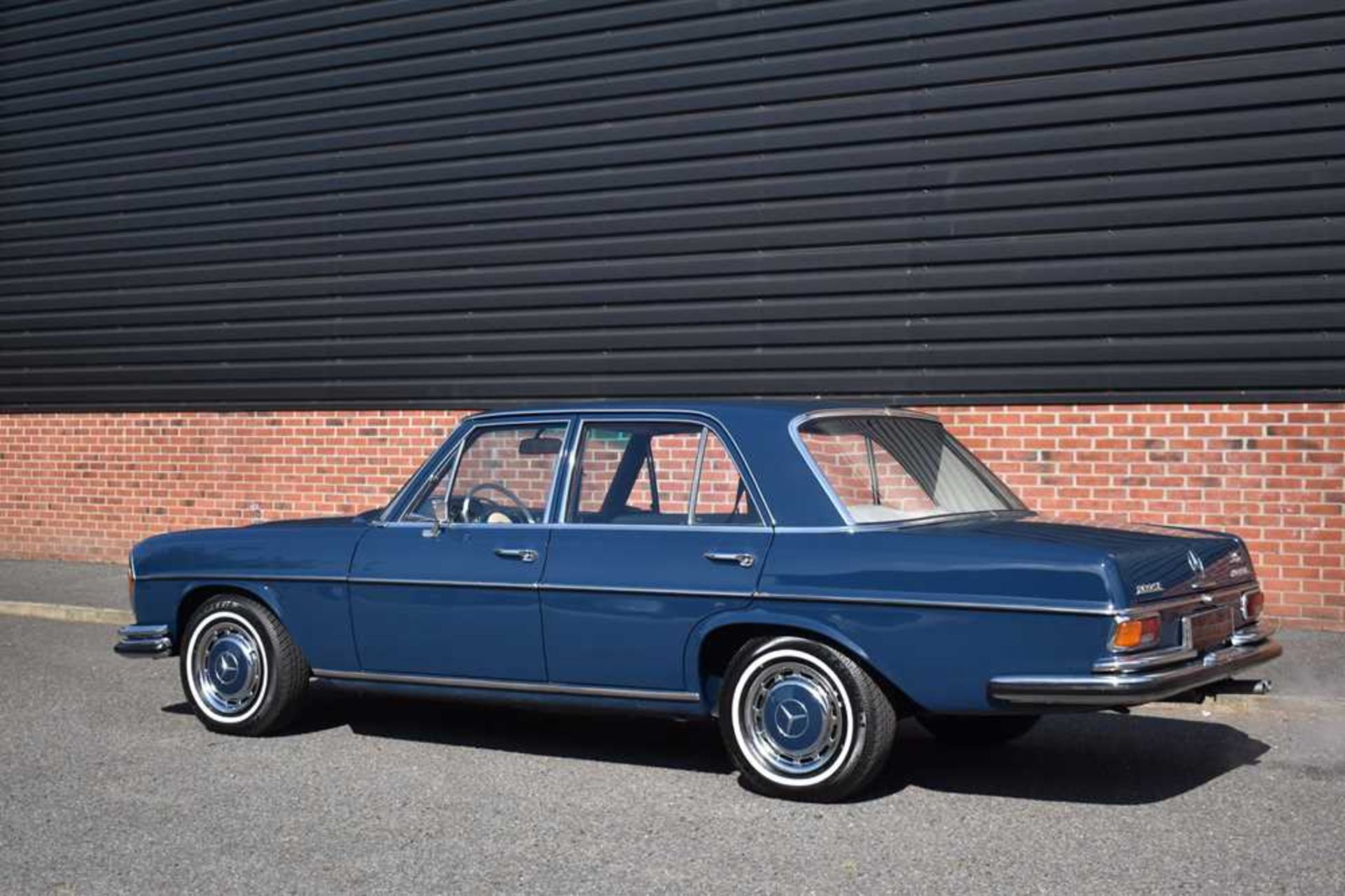 1971 Mercedes-Benz 280SE 3.5 V8 LHD Recently recommissioned and only two previous keepers - Image 13 of 21