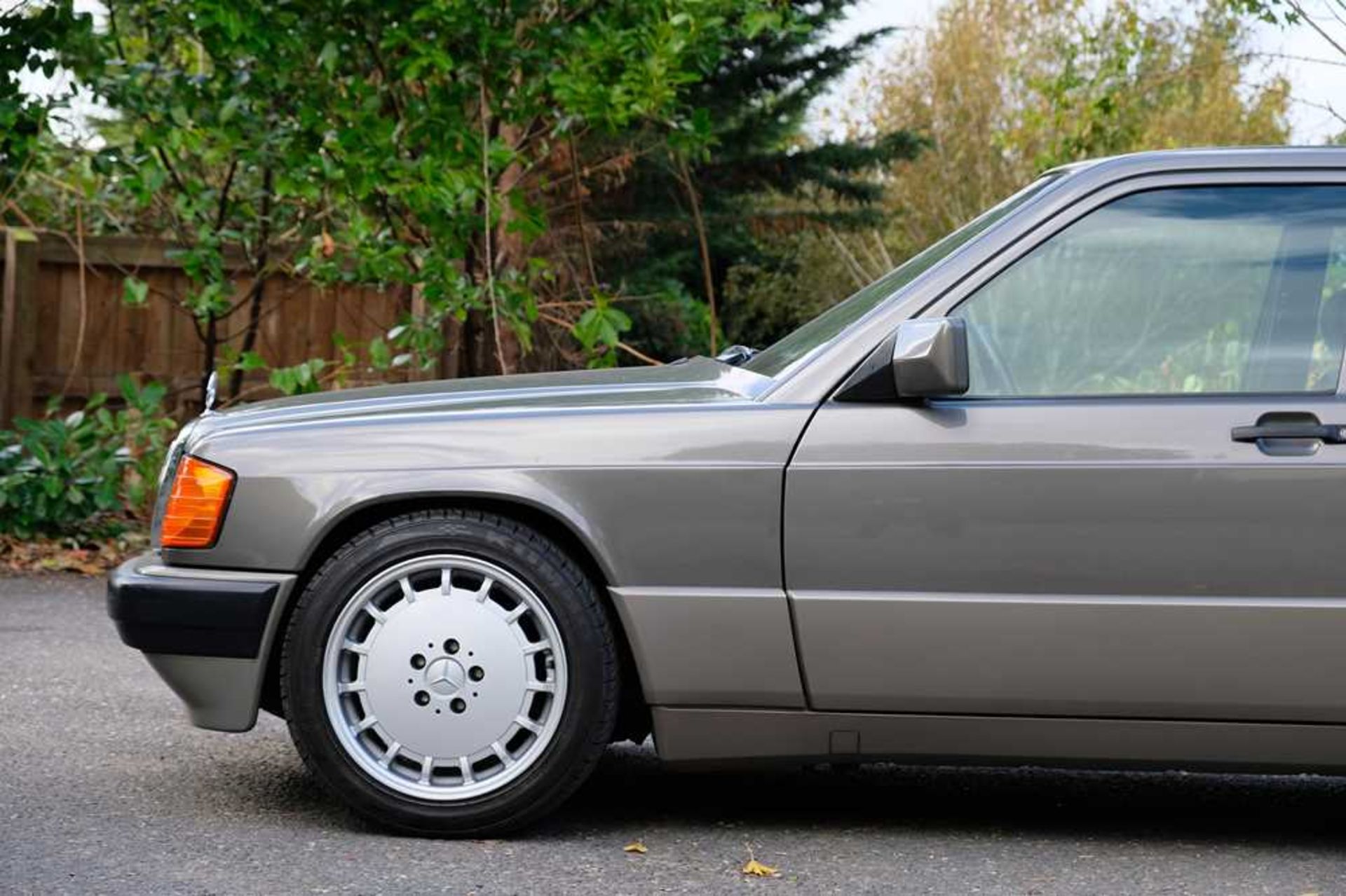 1992 Mercedes 190E 2.0 No Reserve - Bild 18 aus 89