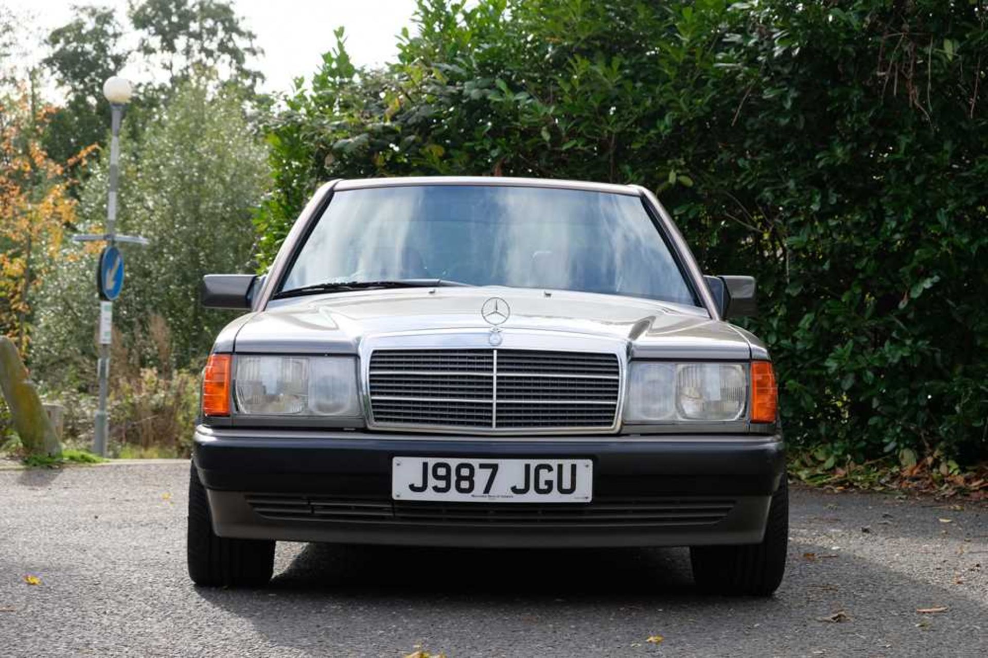 1992 Mercedes 190E 2.0 No Reserve - Bild 3 aus 89