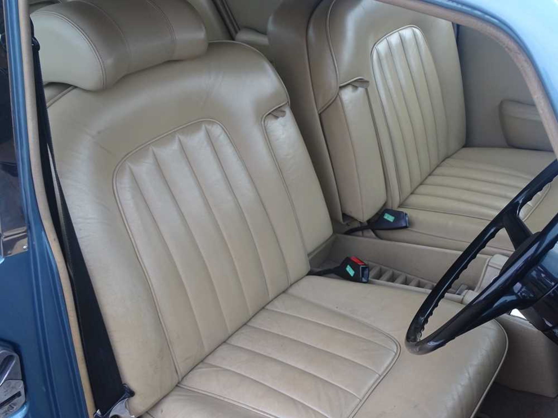 1977 Rolls-Royce Silver Shadow II - Image 14 of 32