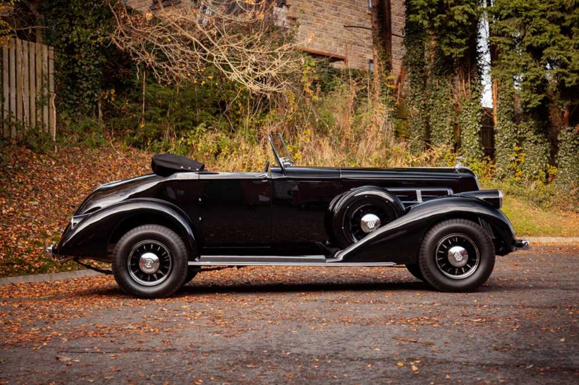 1936 Pierce Arrow Model 1601 Roadster - Image 27 of 64