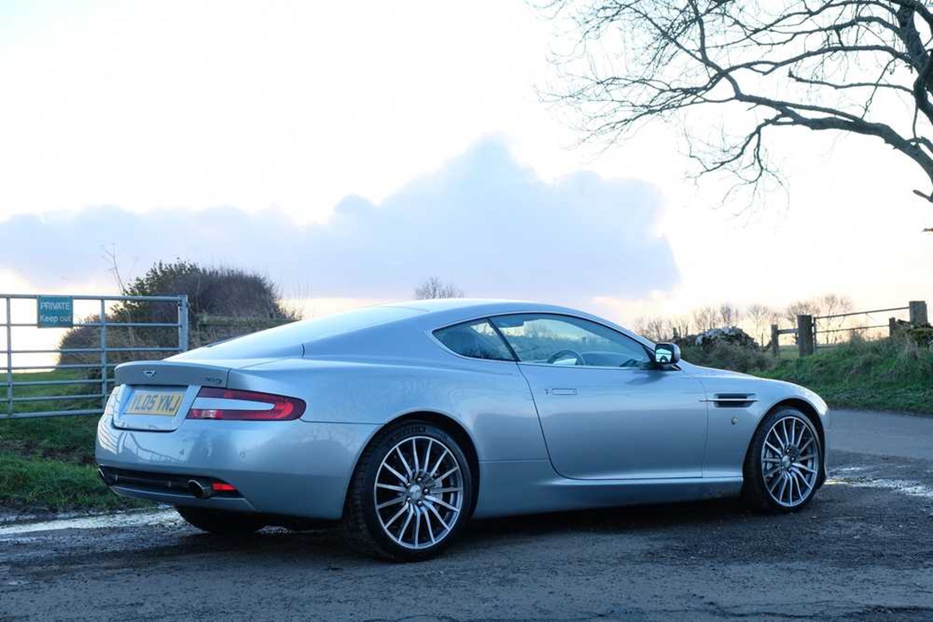 2005 Aston Martin DB9 c.25,000 from new and 4 former keepers - Image 26 of 59