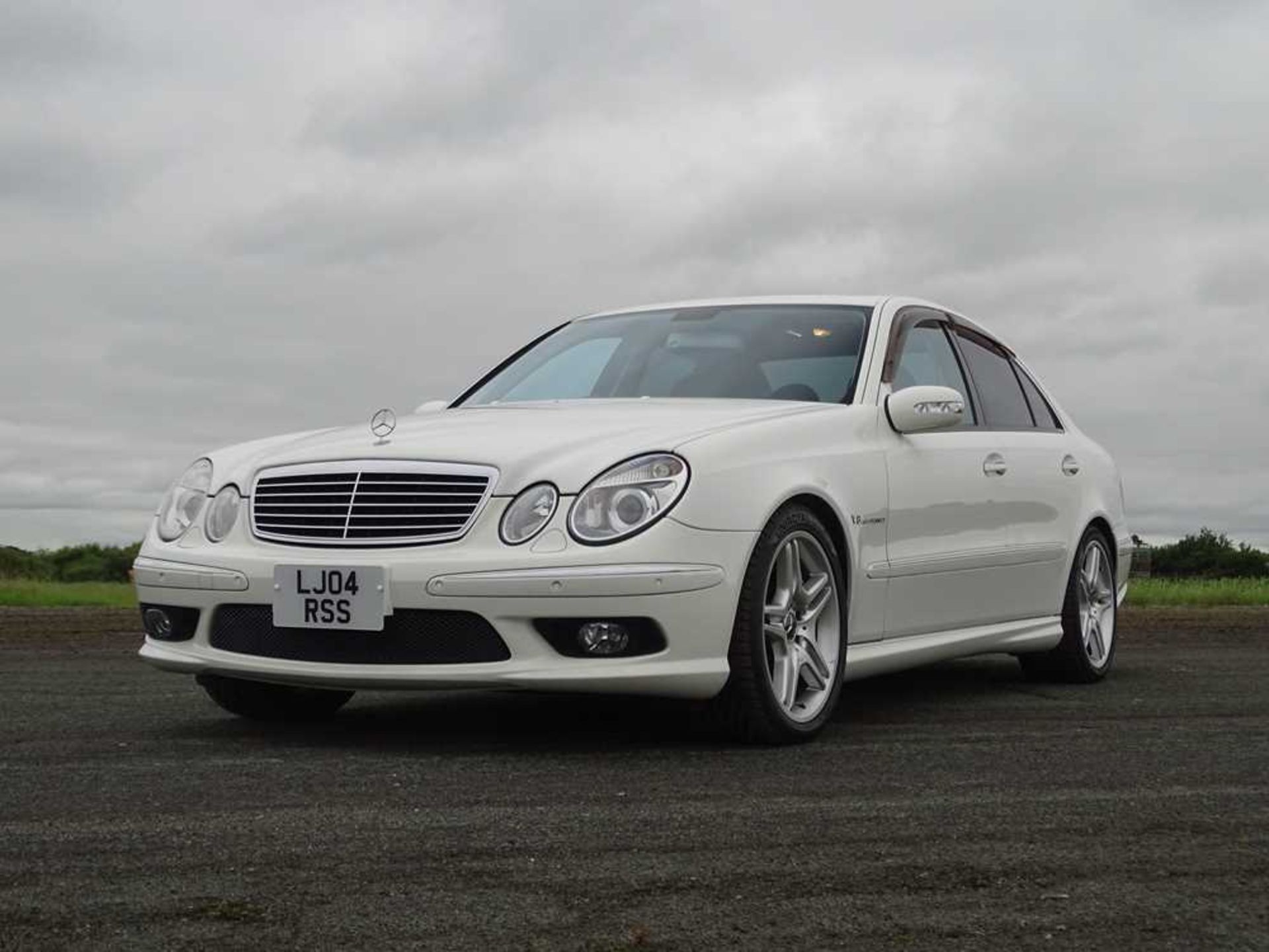 2004 Mercedes-Benz E55 AMG - Image 6 of 31