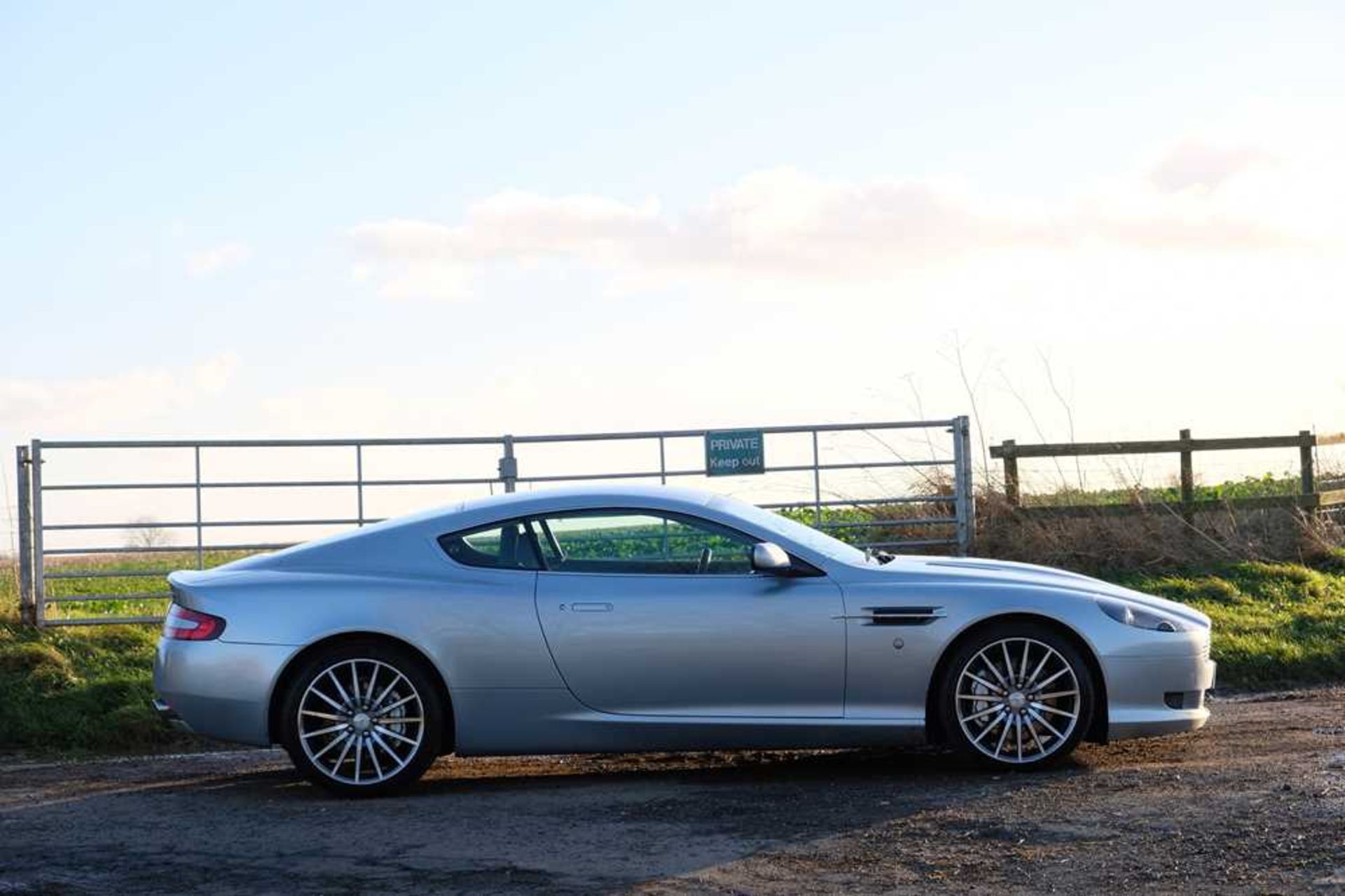 2005 Aston Martin DB9 c.25,000 from new and 4 former keepers - Image 23 of 59