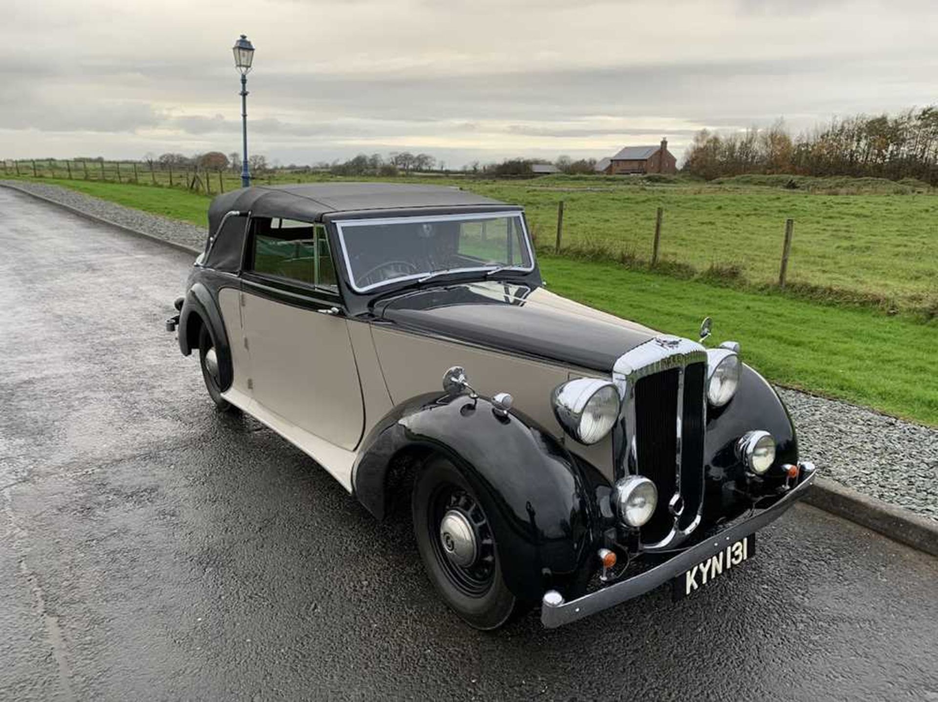 1949 Daimler DB18 Drophead Coupe - Image 8 of 19