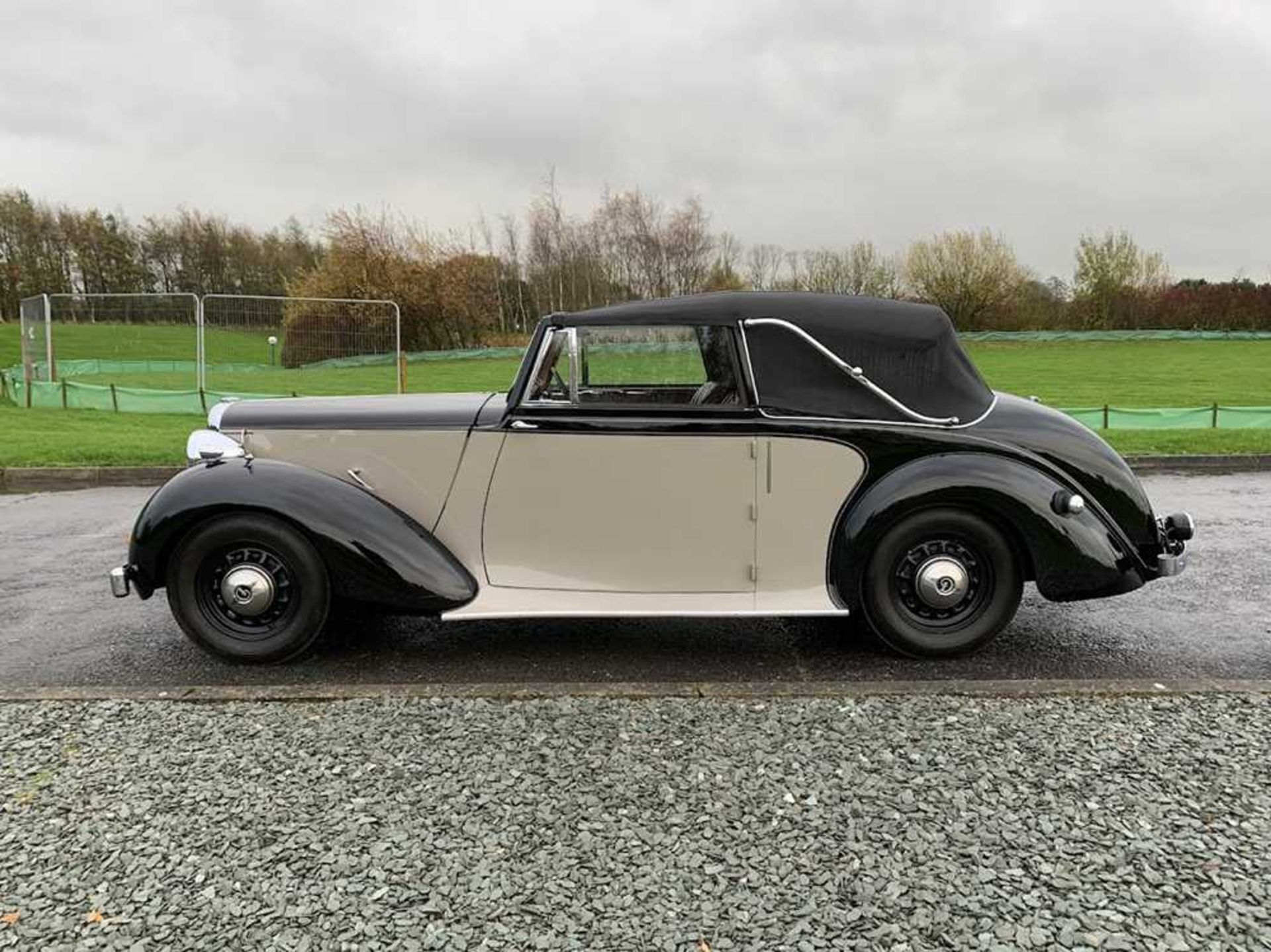 1949 Daimler DB18 Drophead Coupe - Image 5 of 19