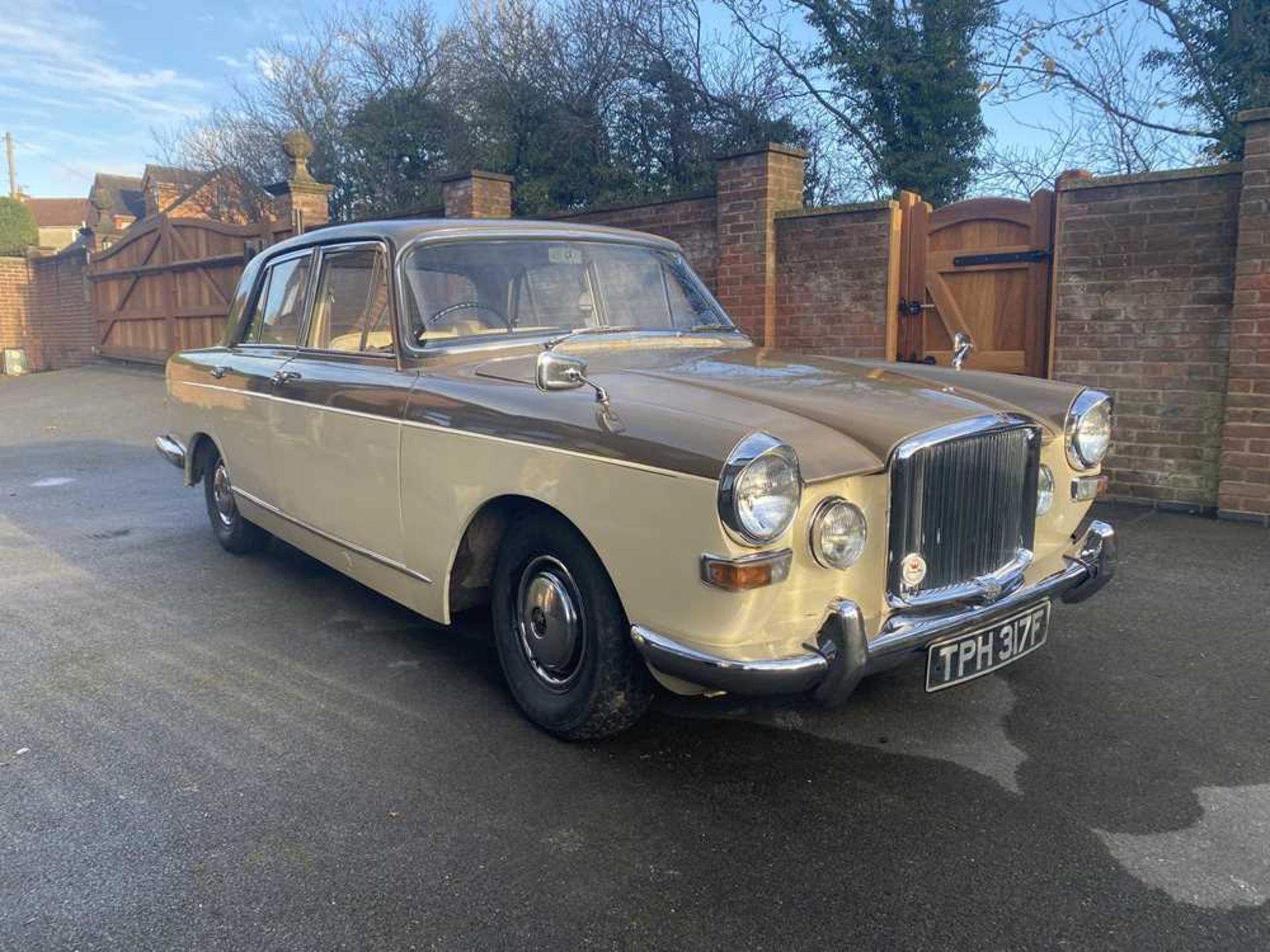 1968 Vanden Plas Princess 4-Litre R No Reserve - Image 2 of 56