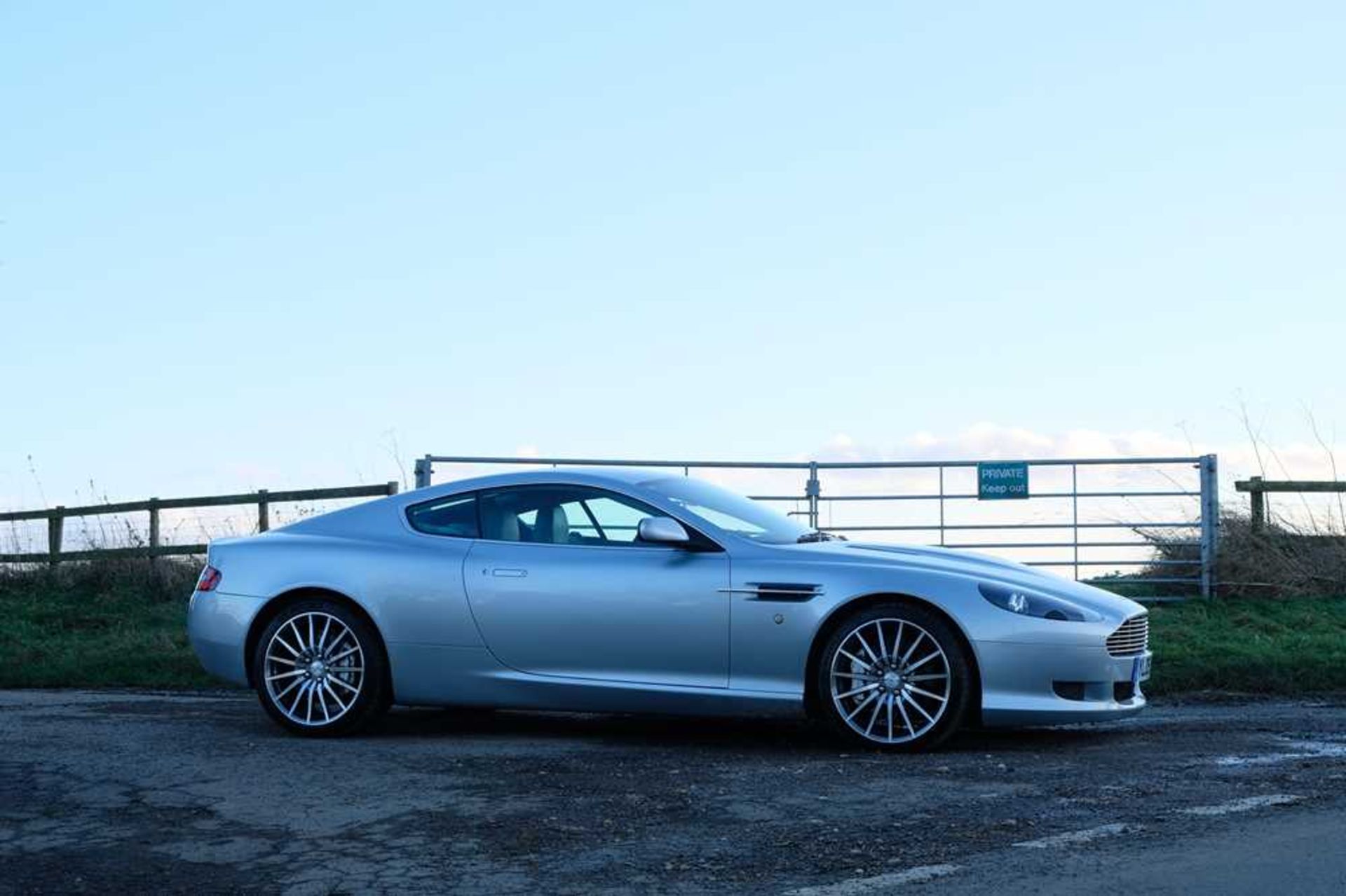 2005 Aston Martin DB9 c.25,000 from new and 4 former keepers - Image 6 of 59