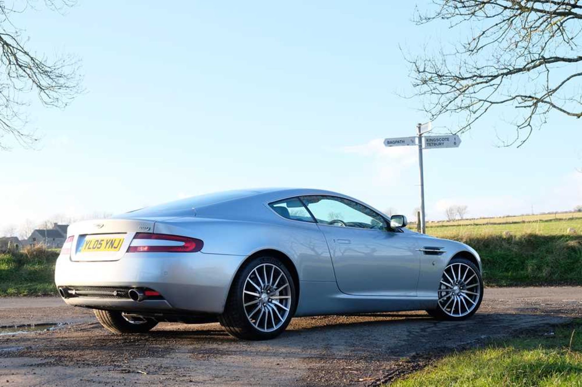 2005 Aston Martin DB9 c.25,000 from new and 4 former keepers - Image 16 of 59