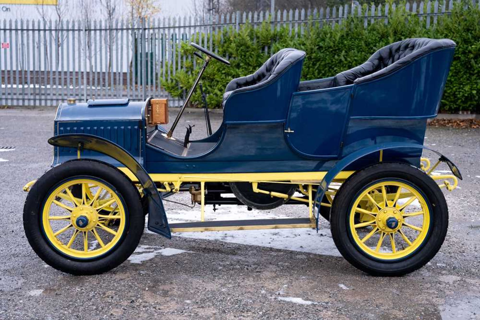 1905 Yale Model G 14/16hp Side Entrance Tonneau - Image 2 of 40