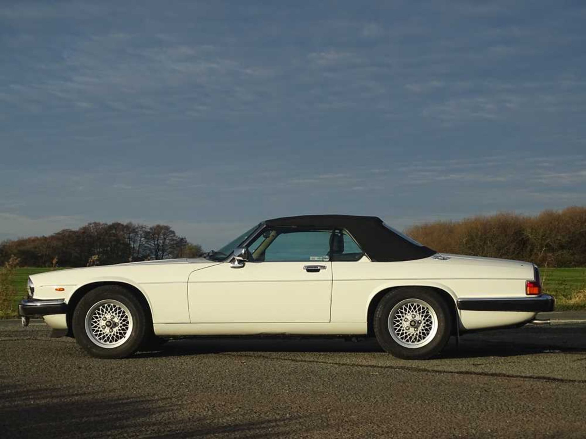 1988 Jaguar XJ-S V12 Convertible - Image 4 of 37