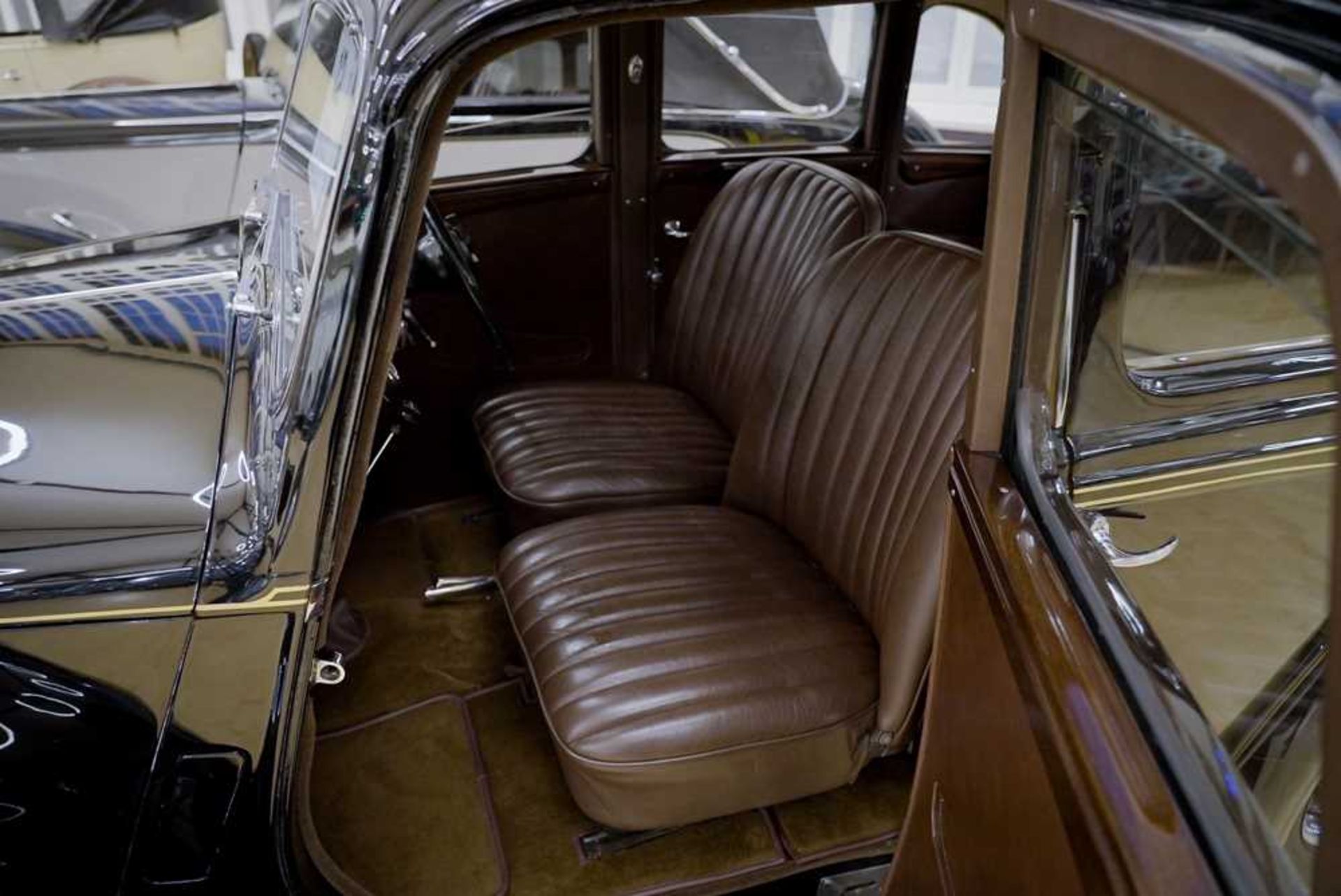 1947 Wolseley 10 Saloon - Image 14 of 73