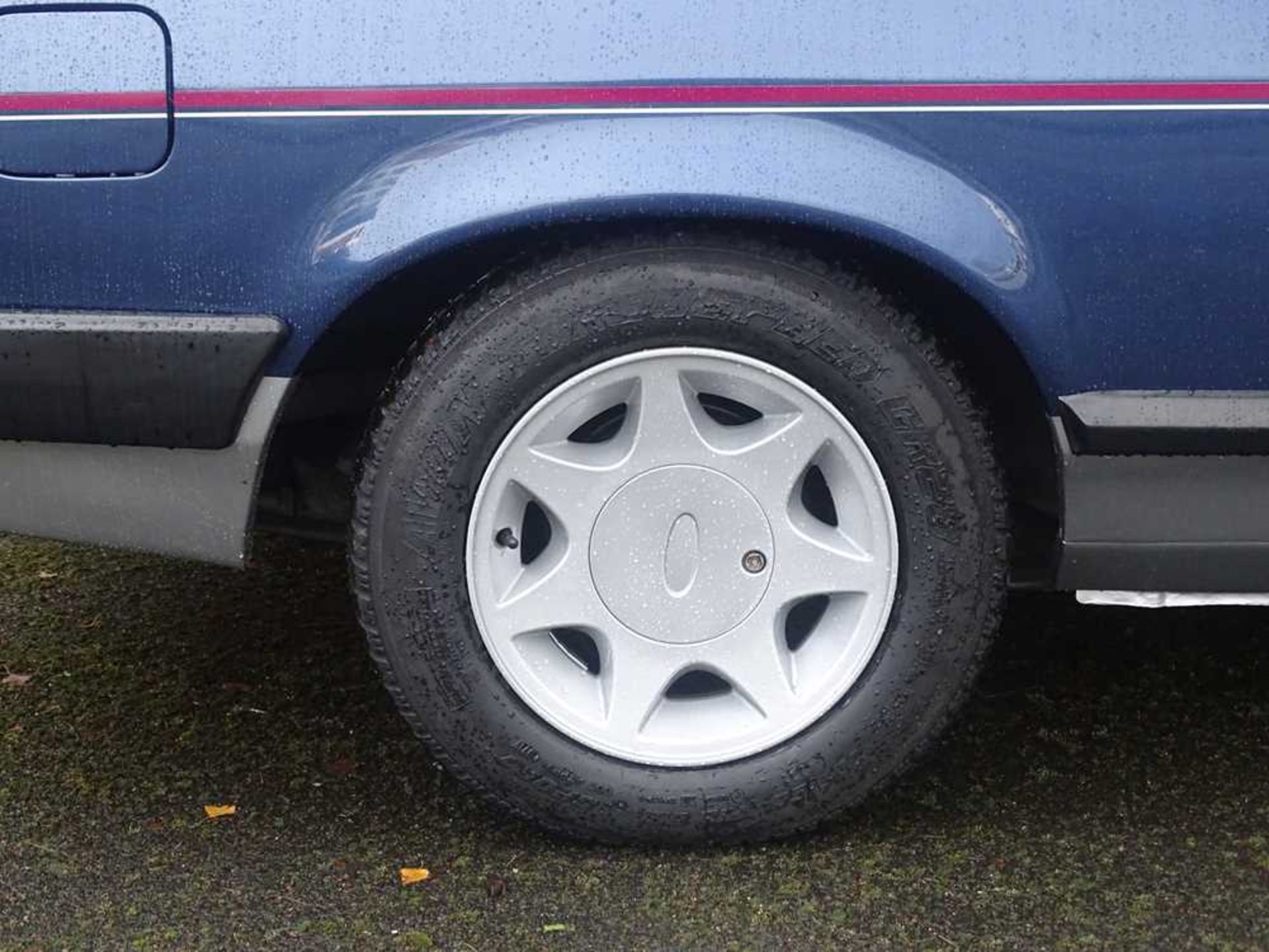 1986 Ford Capri 2.8i Special Three owners from new and warranted c.73,000 miles - Image 34 of 72