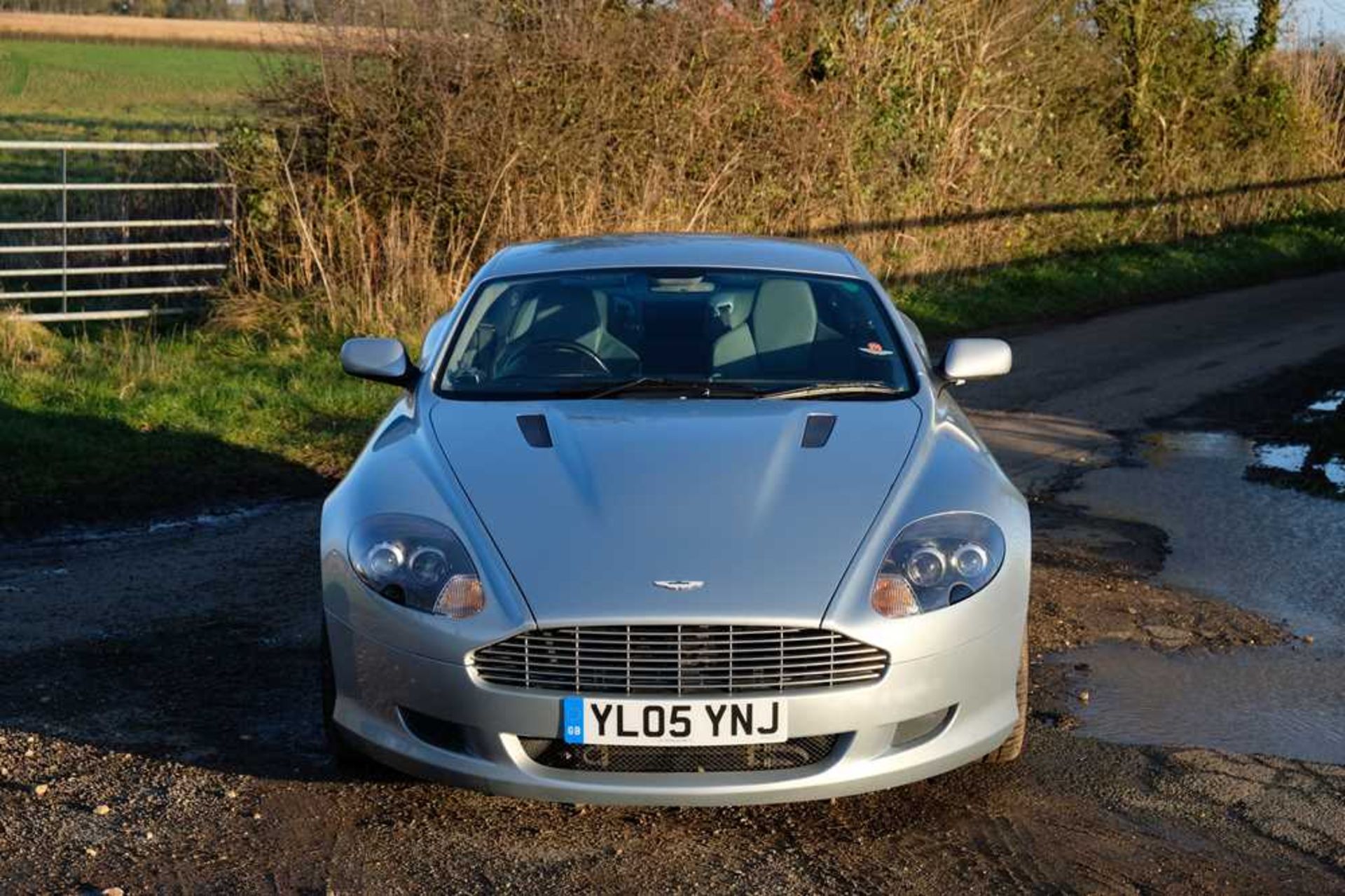 2005 Aston Martin DB9 c.25,000 from new and 4 former keepers - Image 11 of 59