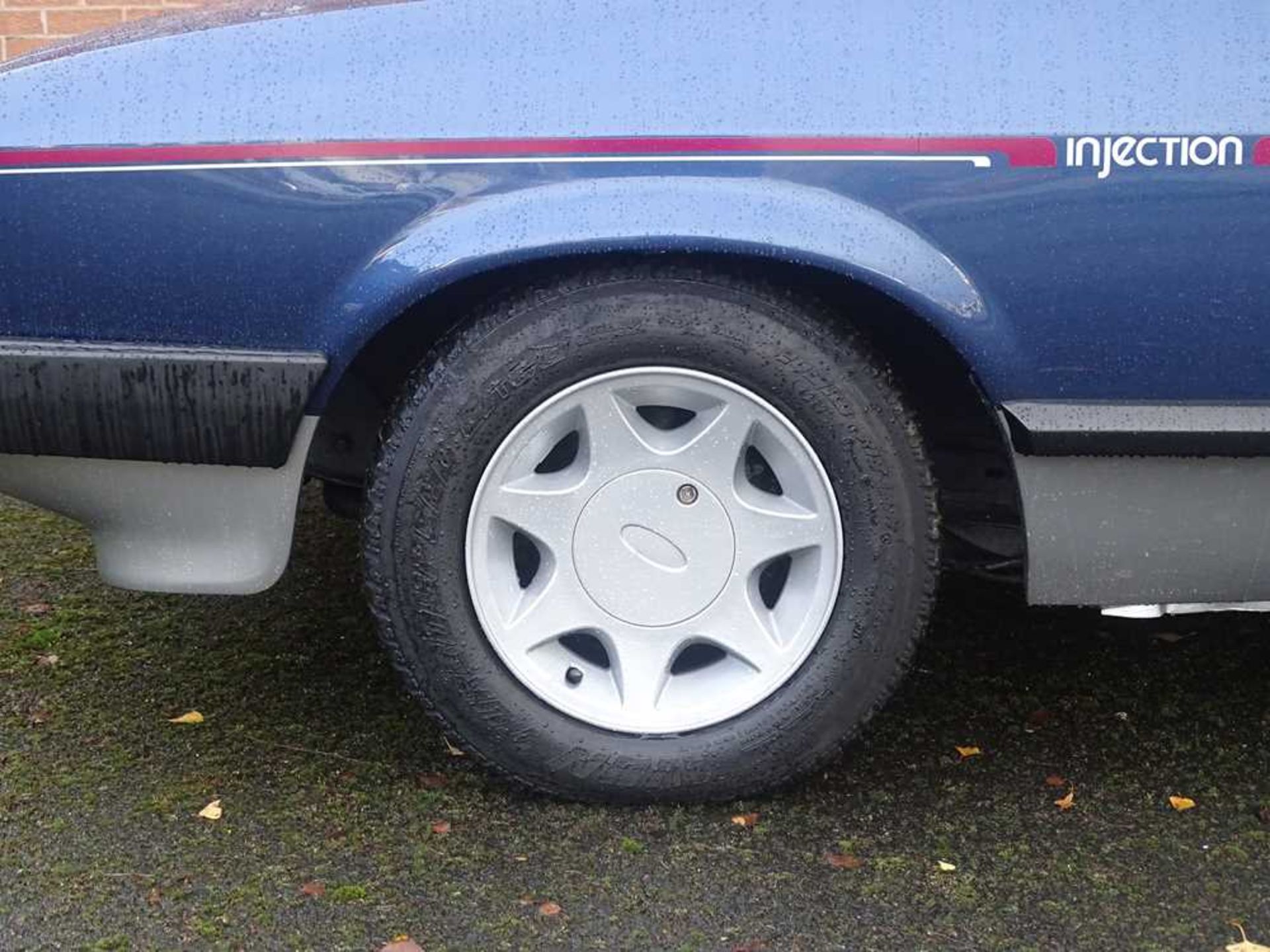 1986 Ford Capri 2.8i Special Three owners from new and warranted c.73,000 miles - Image 31 of 72