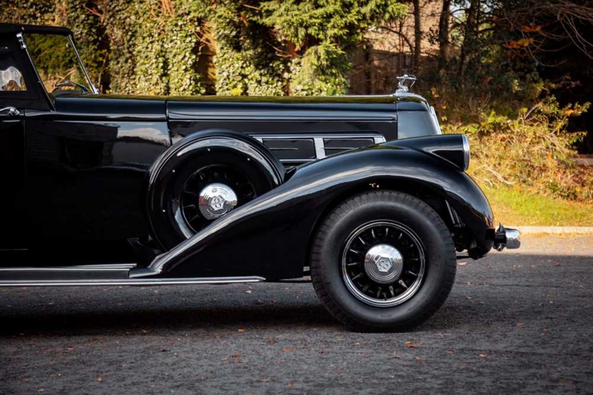 1936 Pierce Arrow Model 1601 Roadster - Image 18 of 64