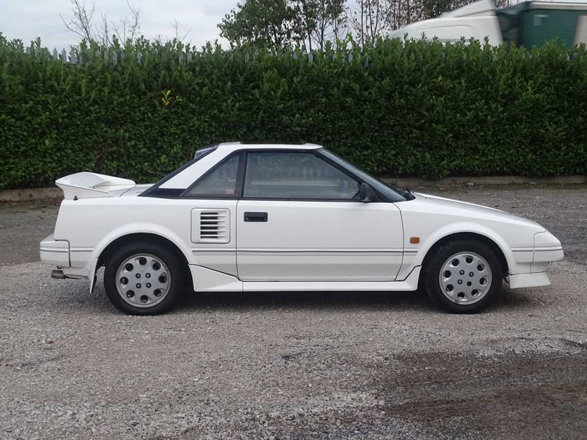 1990 Toyota MR2 - Image 6 of 40