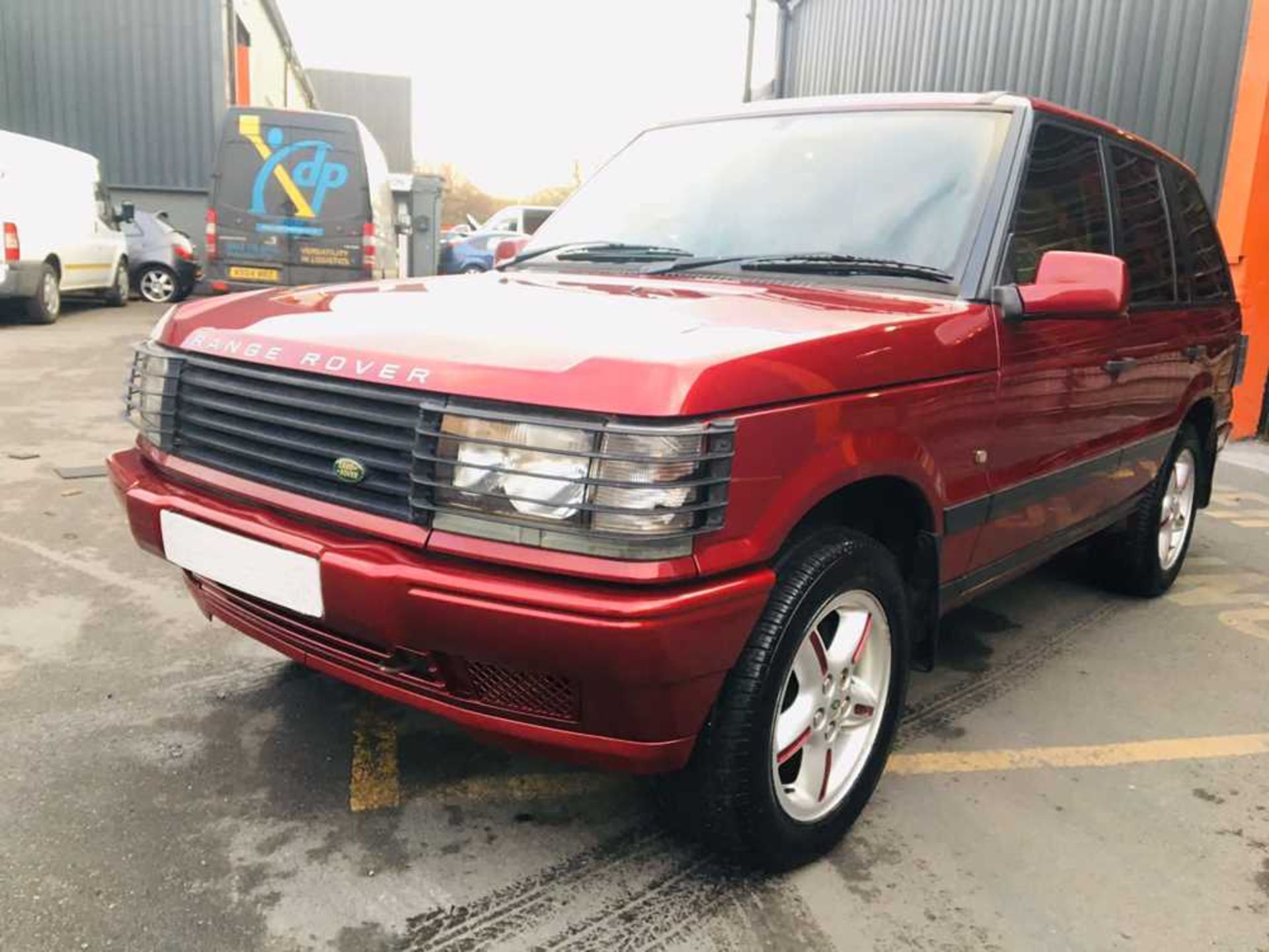 2001 Range Rover 2.5 TD Bordeaux One of just 200 UK-supplied limited edition 'Bordeaux' examples - Image 3 of 20