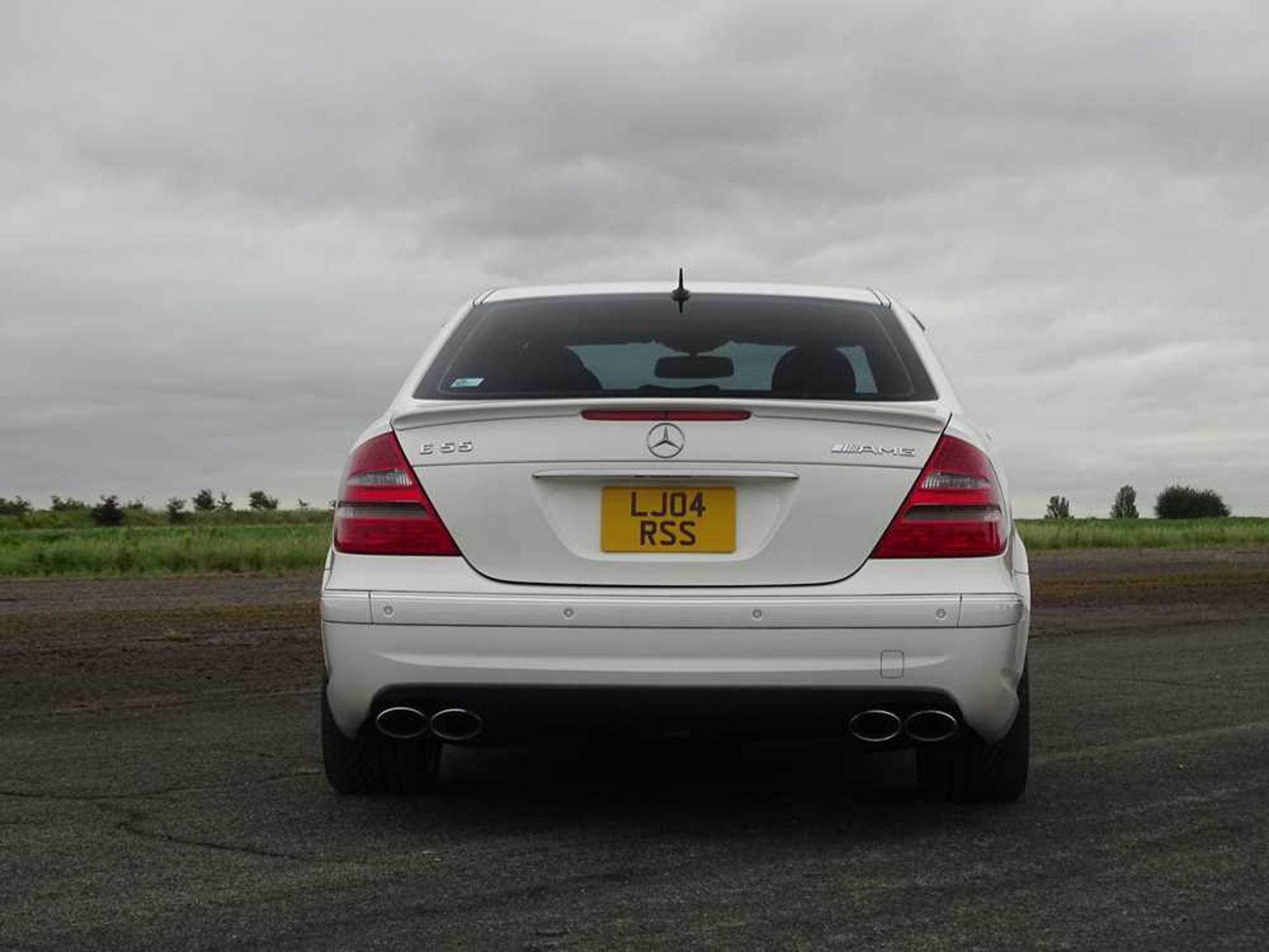 2004 Mercedes-Benz E55 AMG - Image 9 of 31