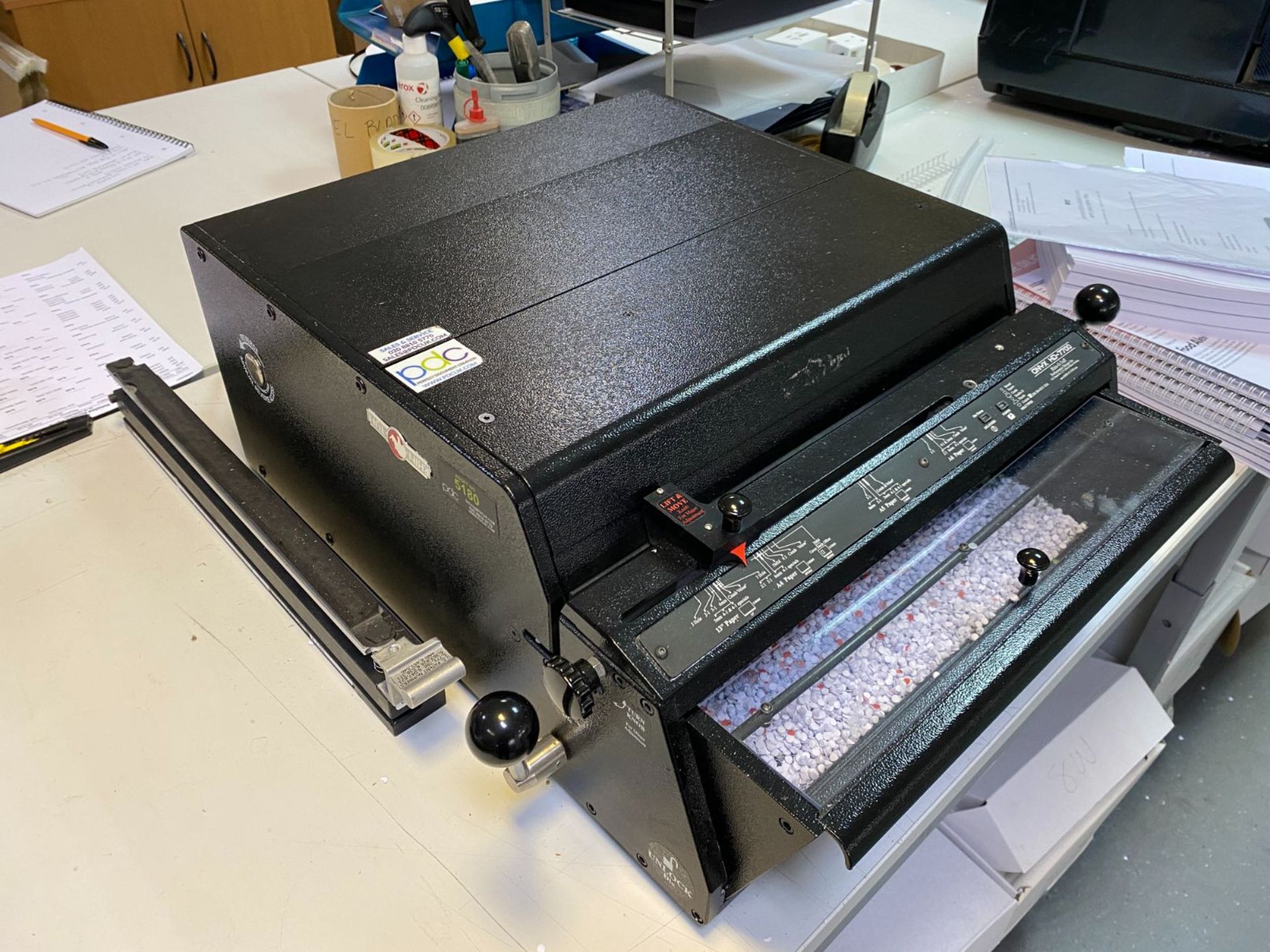 Rhin-O-Tuff Onyx HD-7700 CEVS table top auto hole punch, Serial No: V71602 1070 (2019) with 2-1 & - Image 2 of 4