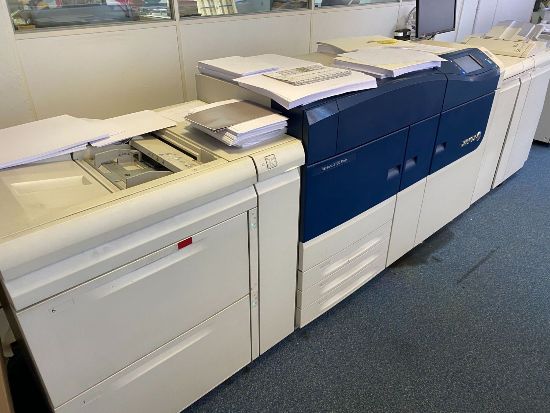 Xerox Versant 2100 Press digital press, Serial No: 3135300135 (2014), Colour click count: 6,037,976 - Image 3 of 8