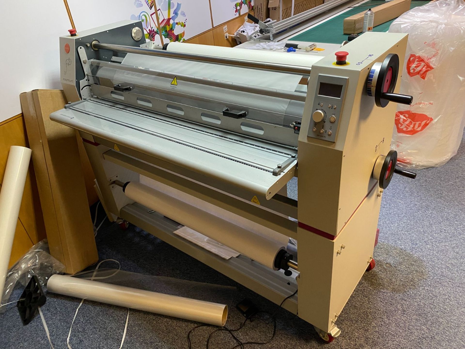 Vivid EasyMount EM-1200DH hot/cold large format laminating system, Serial No: 1507EM-1200DH-005 ( - Image 2 of 7