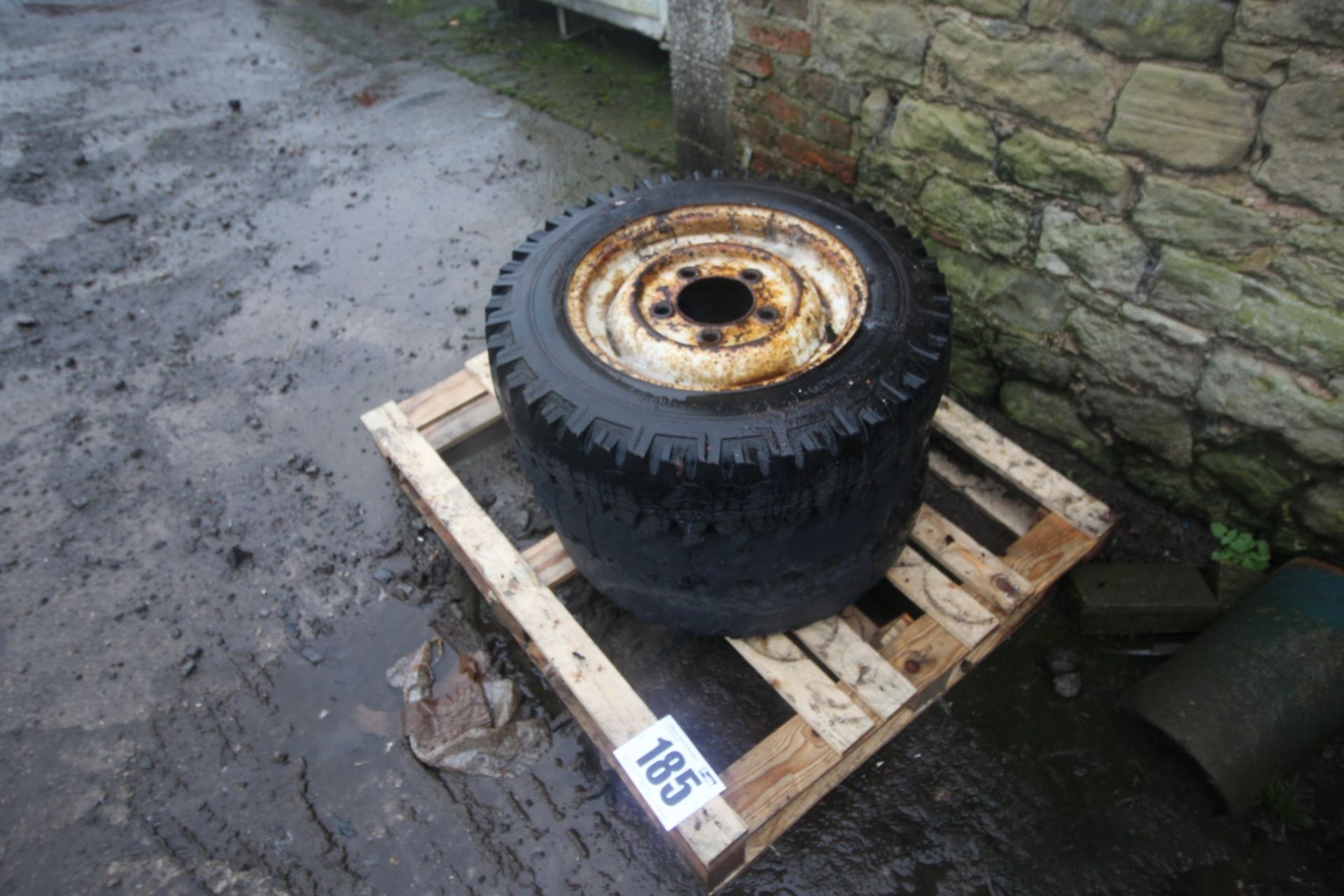 STACK 3 TRAILER WHEELS AND TYRES SIZE 5/15