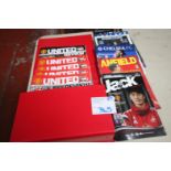 CONTENTS ON TABLE TOP OF MANCHESTER UNITED PROGRAM, SEASON 2014 / 15, AND MISCELLANEOUS