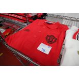 UMBRO SIZE LARGE MANCHESTER UNITED POLO SHIRT