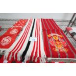 3x MANCHESTER UNITED SCARVES, INCLUDING RED, WHITE STRIPED, AND LADIES SCARF