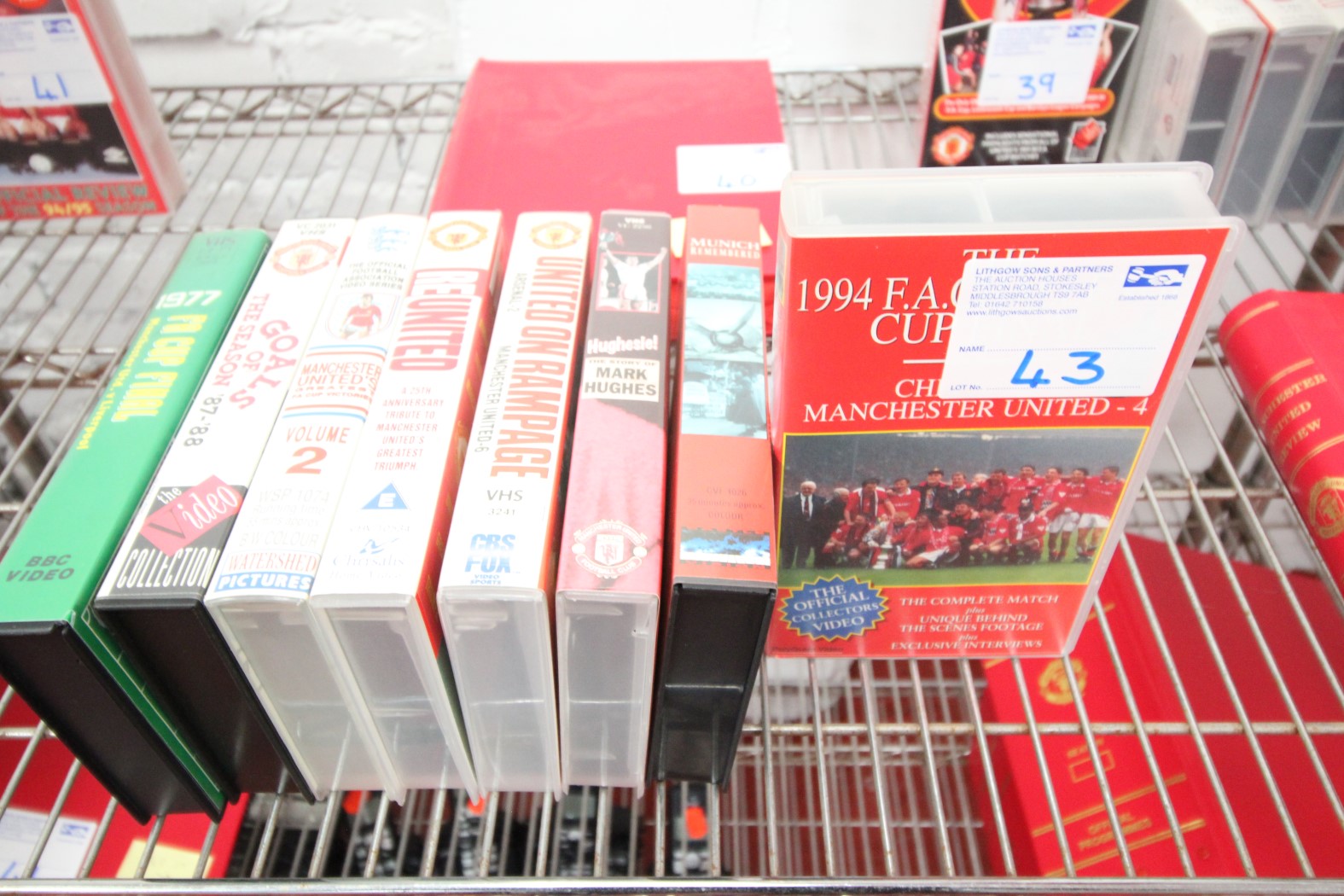 8x MANCHESTER UNITED VHS VIDEOS, 1993 / 94 SEASON, 1987 /88 SEASON, ETC