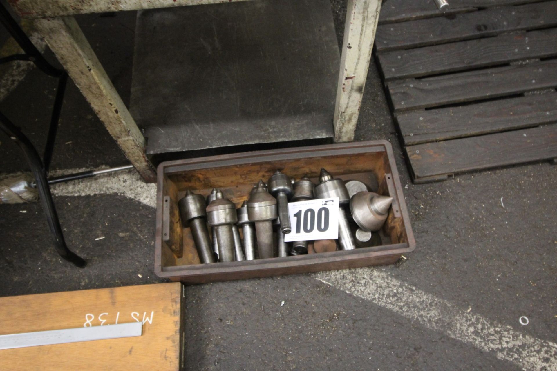 BROWN PLASTIC BOX & CONTENTS OF LATHE TAILSTOCK SWIVELS